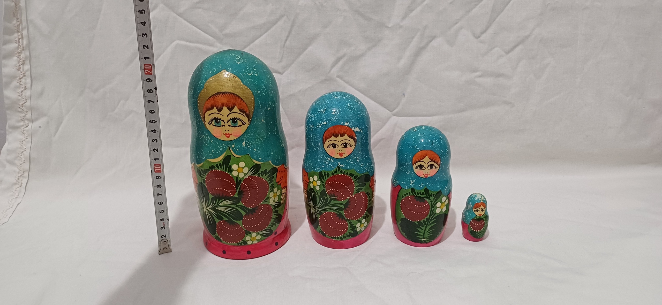 عروسک های ماتروشکا