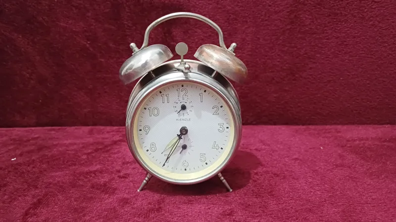 ساعت کمیاب کنزل