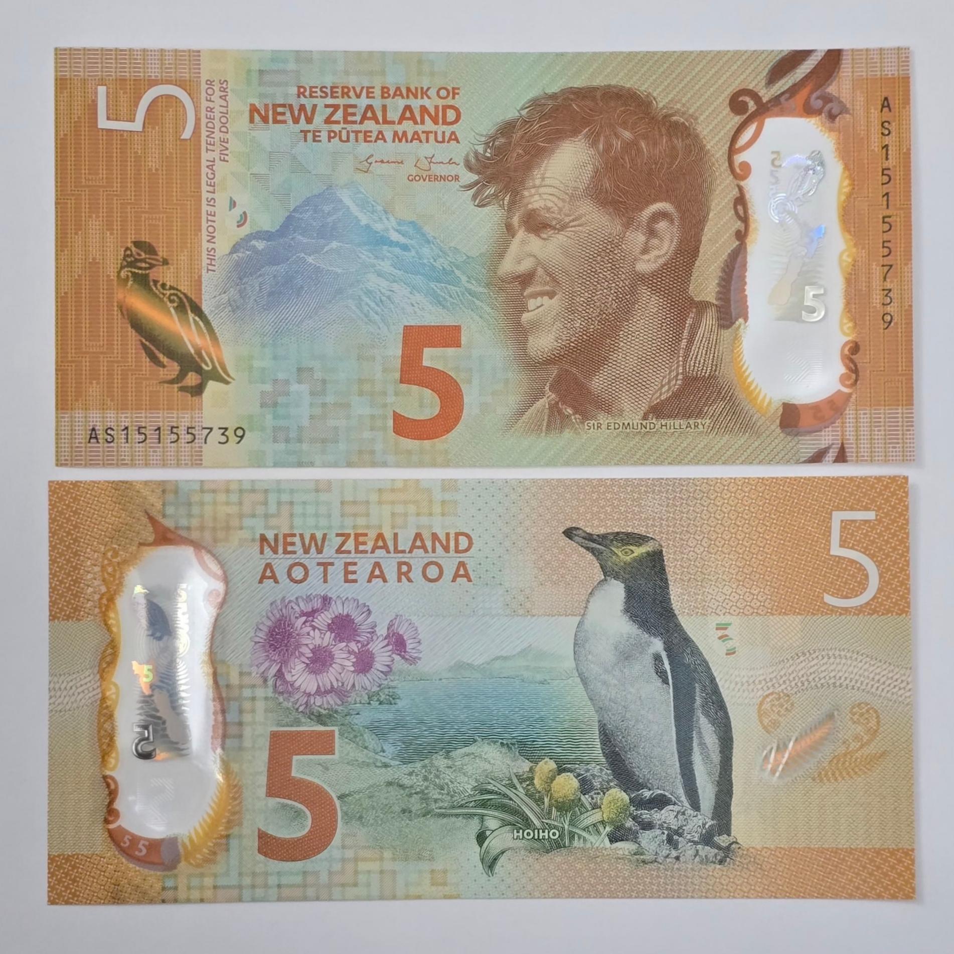 اسکناس نیوزیلند 5 دلار زیبا وخاص و نایاب و خوشرنگ