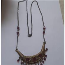 گردنبندبااویزبزرگ