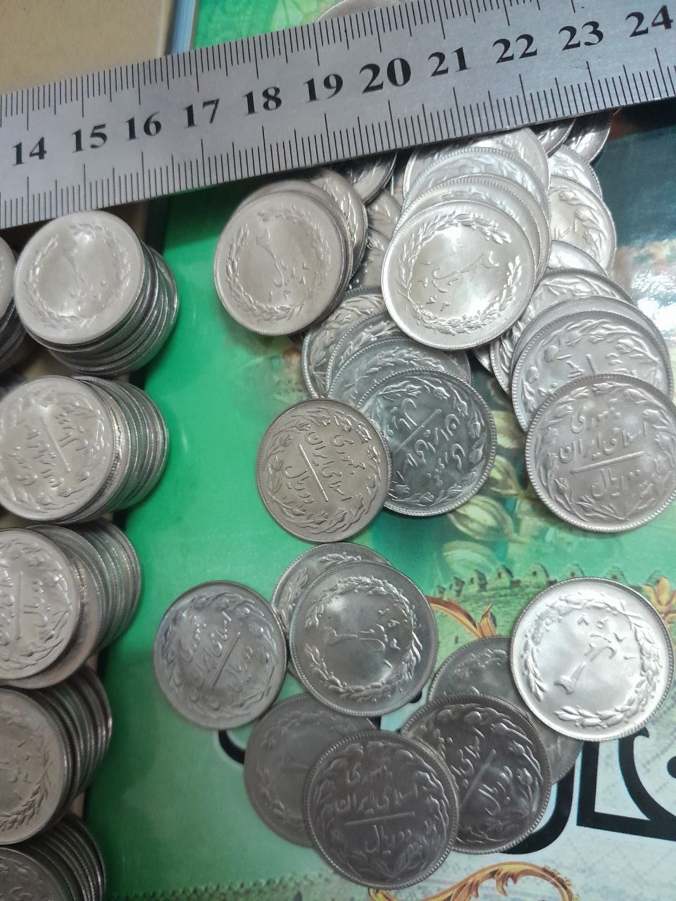 20 عدد سکه دو ریال جمهوری نو و بانکی