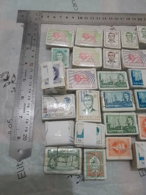 5 عدد تمبر پهلوی