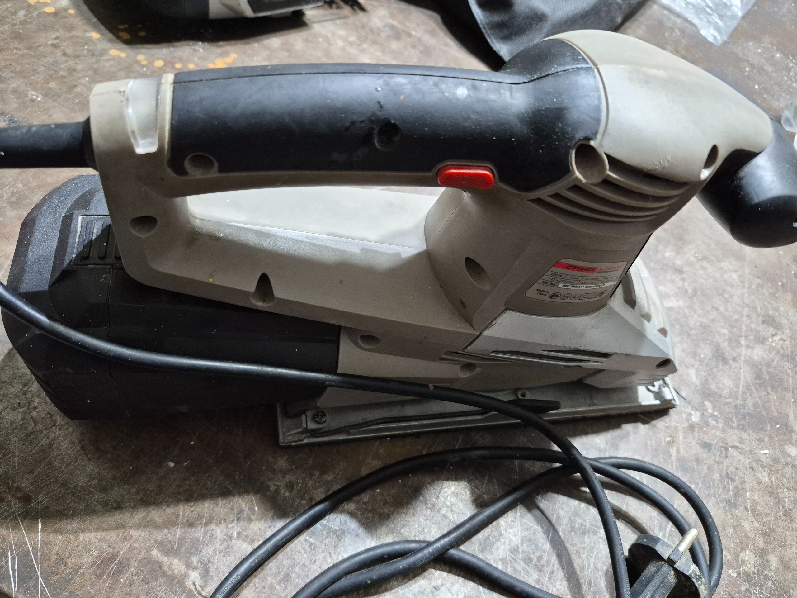 سنباده لرزان کرون