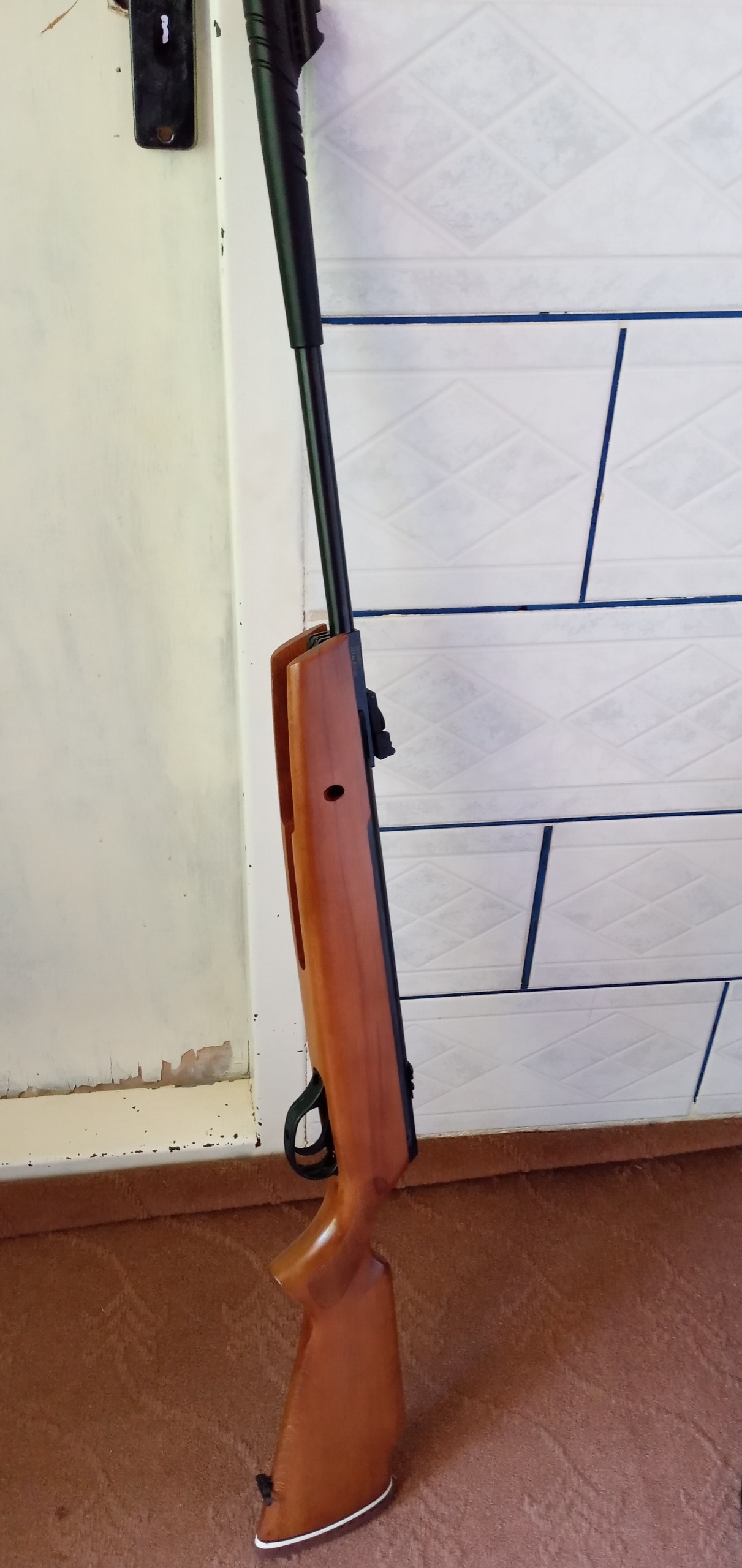 تفنگ بادی هاتسان1100 5.5