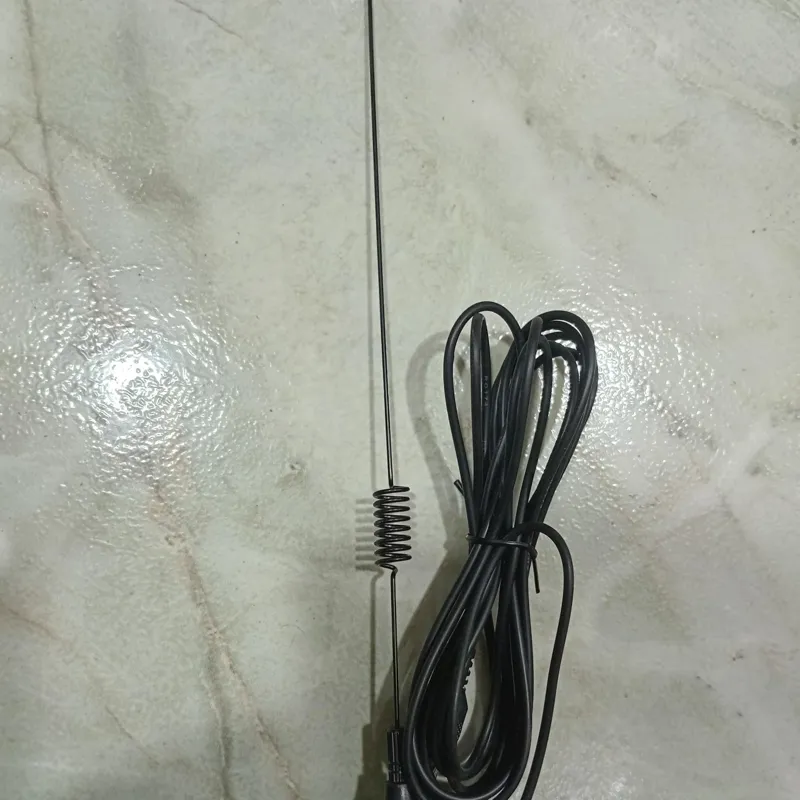 آنتن تلویزیون سیم دار