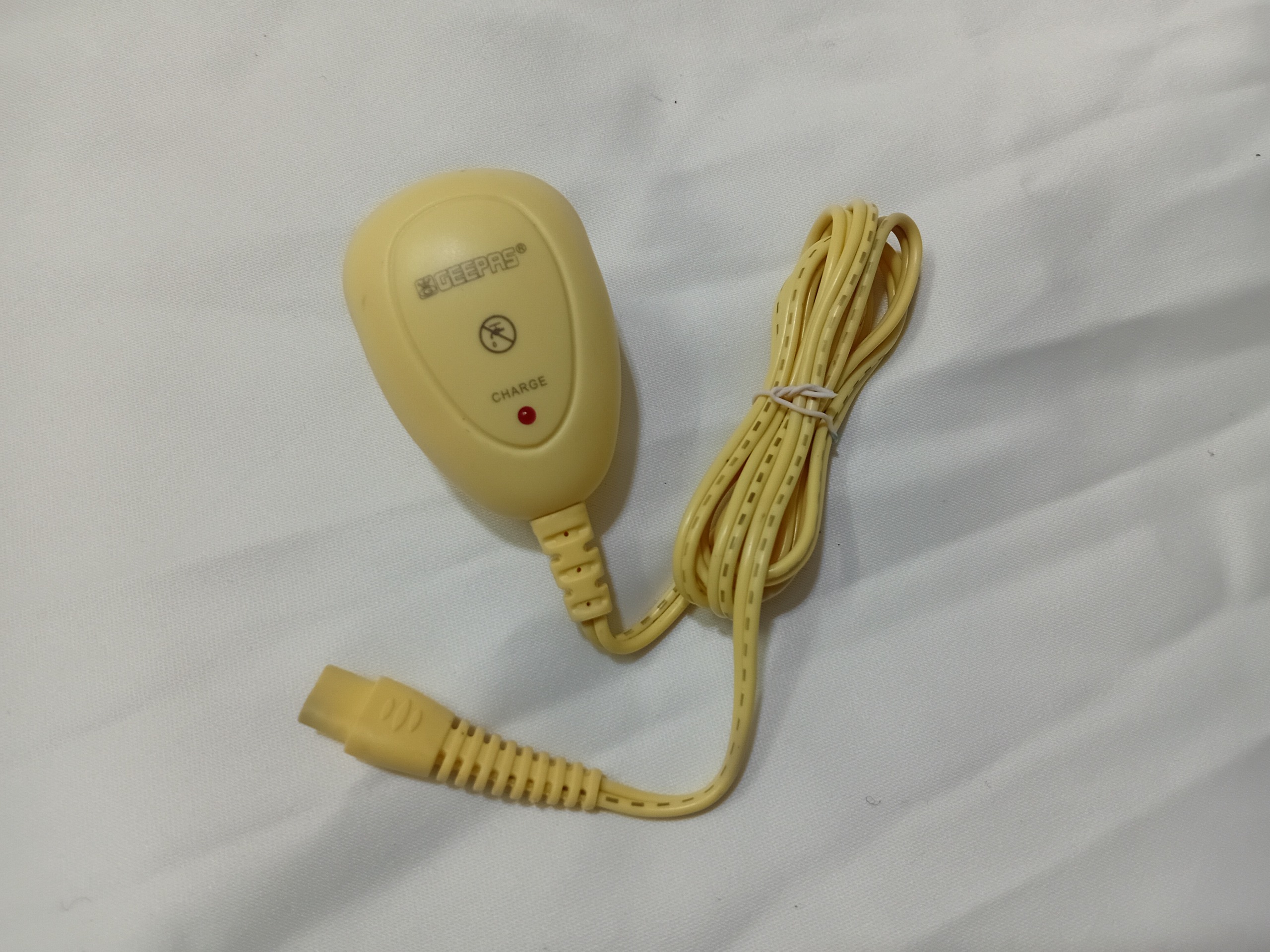آداپتور اصلی کمیاب AC 3/5 ولت فیش دو چاک