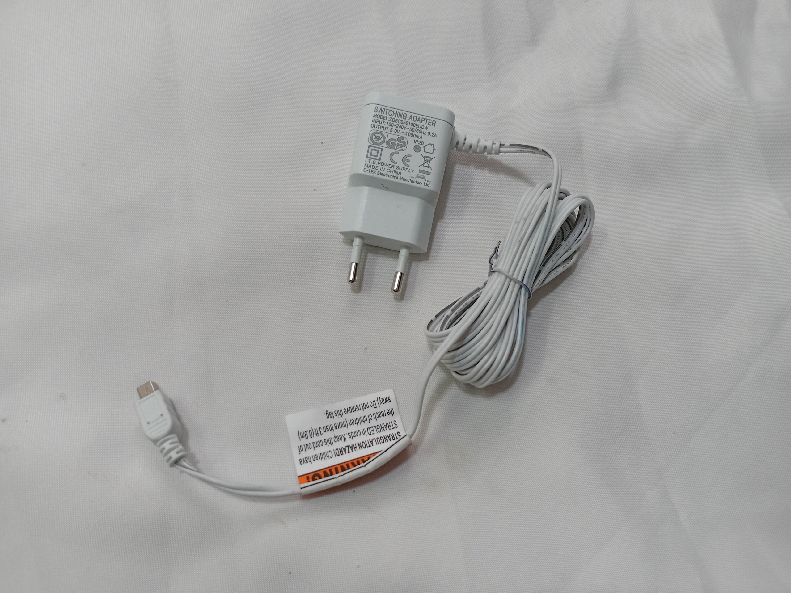 آداپتور پنج ولت یک امپر فیش مینی USB