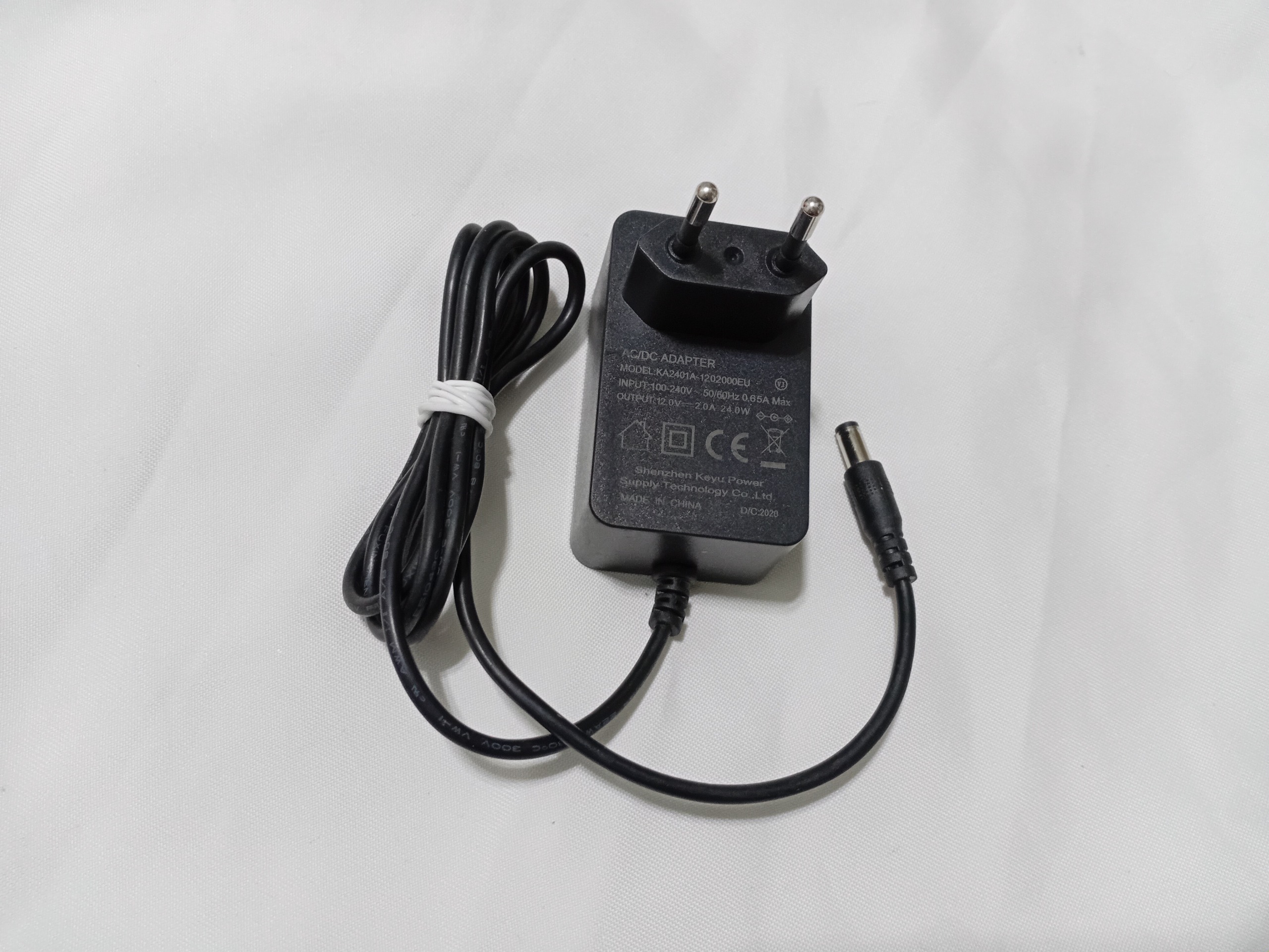 آداپتور 12 ولت اصلی دو آمپر سالم تست شده