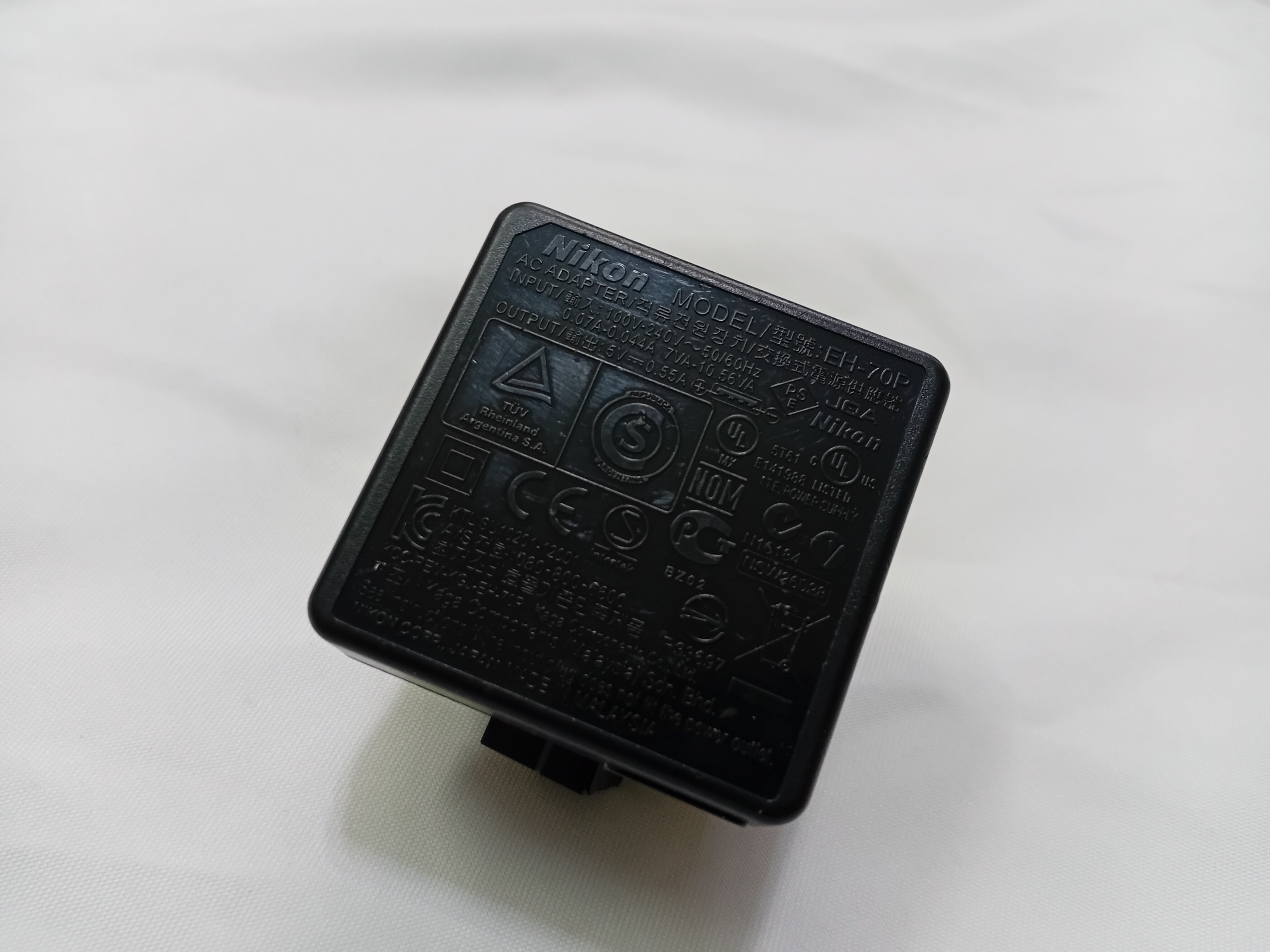 کلگی شارژر باتری دوربین نیکون EH-70P اصلی سالم