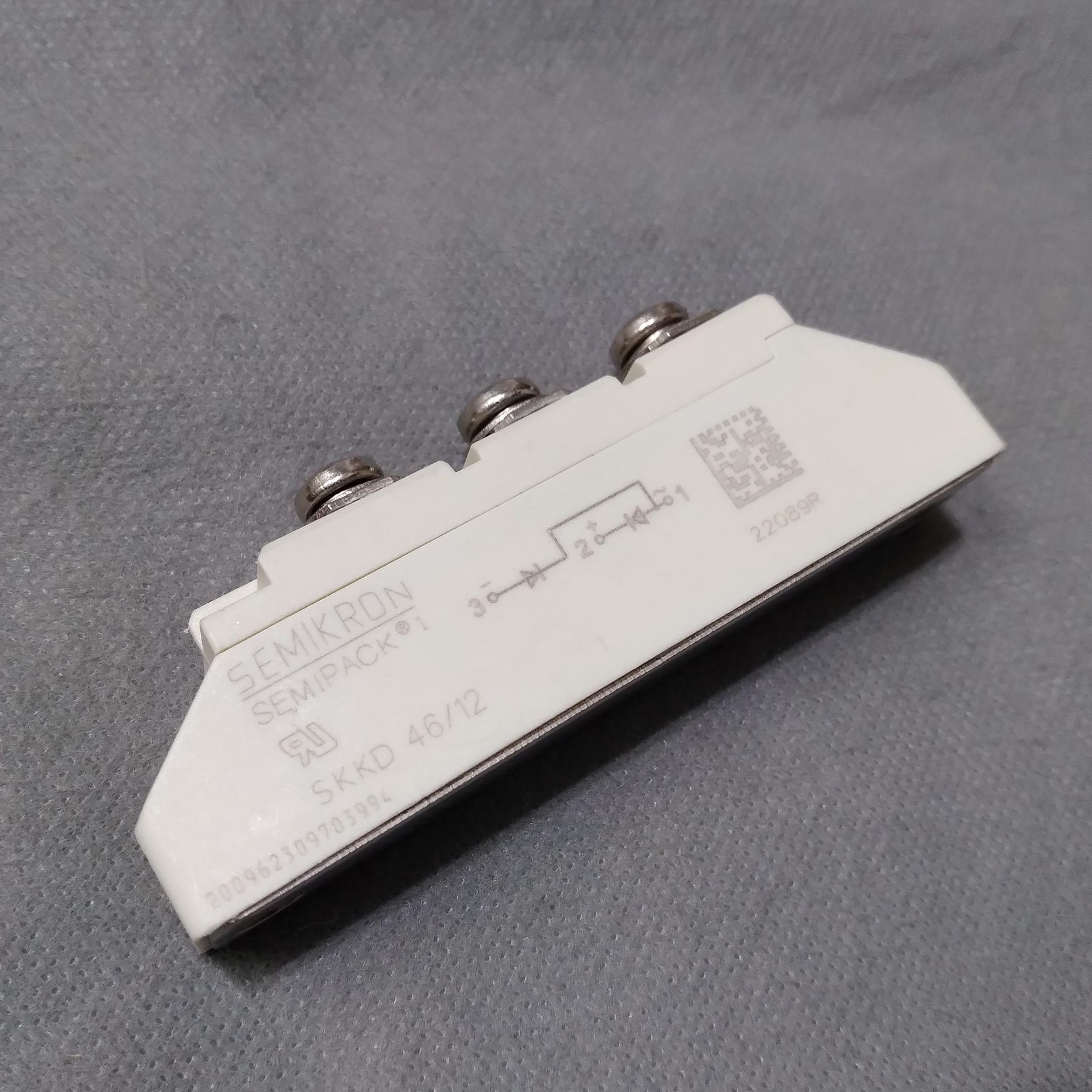 یک عدد ماژول دیود تریستور SEMIKRON