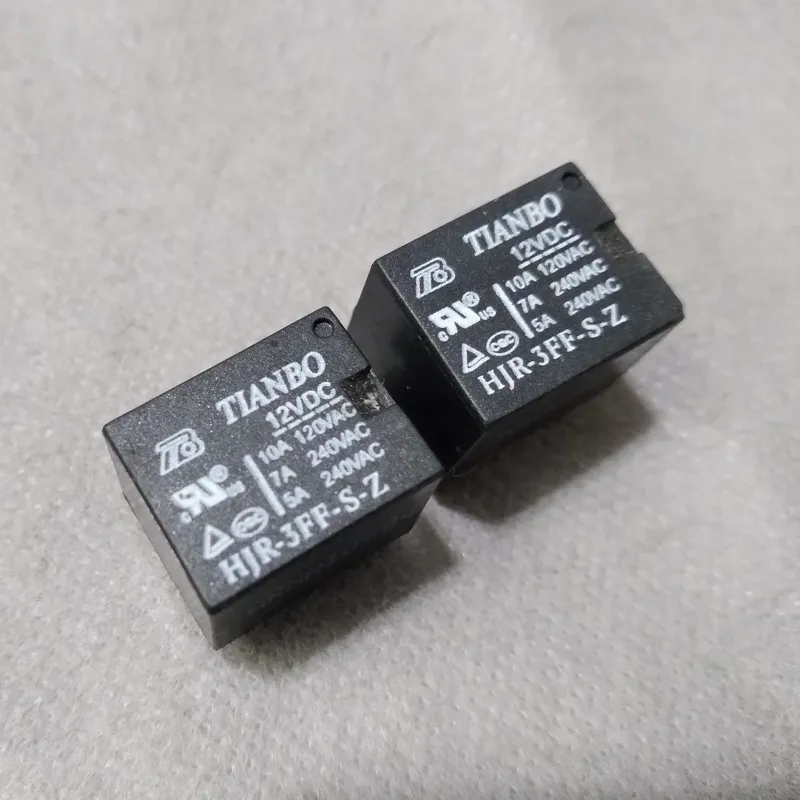 دو عدد رله 12 ولت 10 آمپر TIANBO