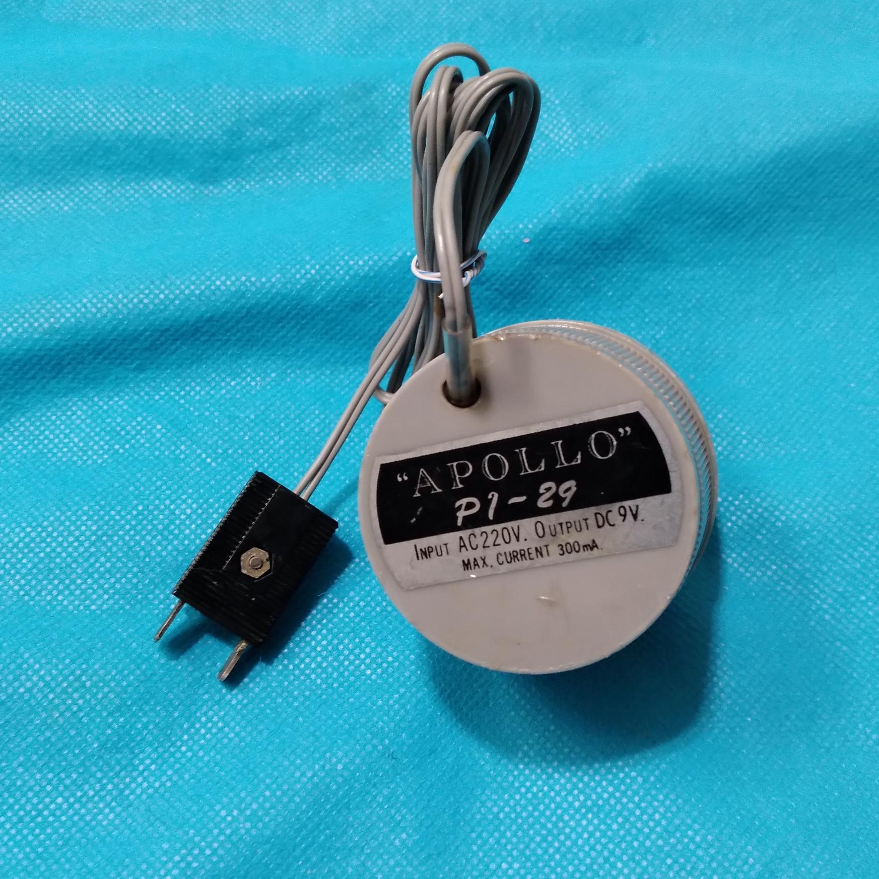 آداپتور کمیاب ژاپنی قدیمی APOLLO ولتاژ 9