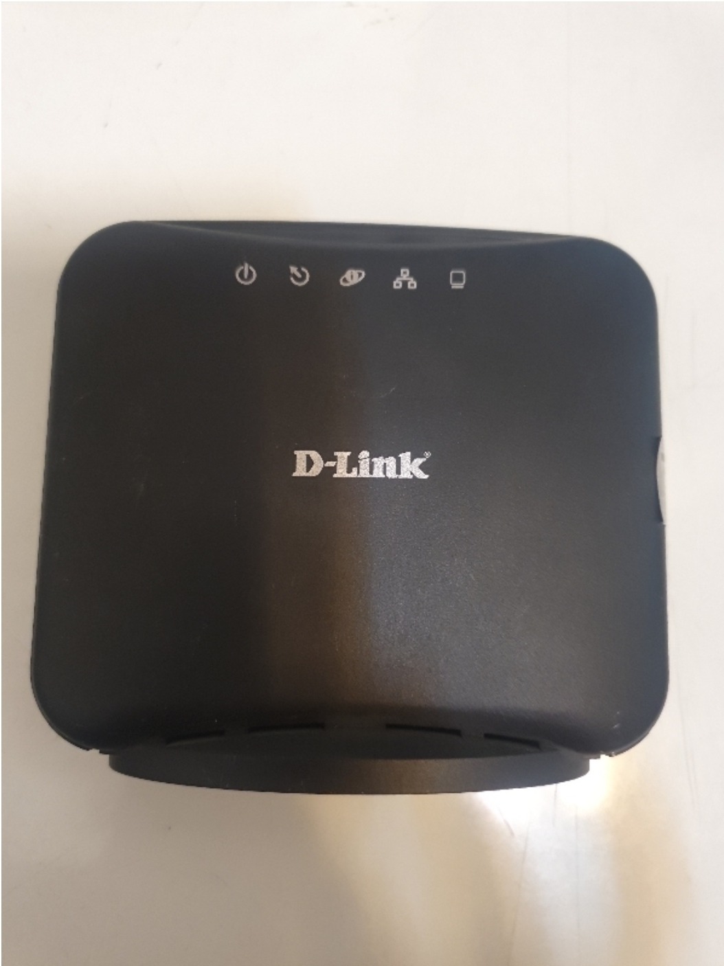 مودم روتر باسیم دی لینک