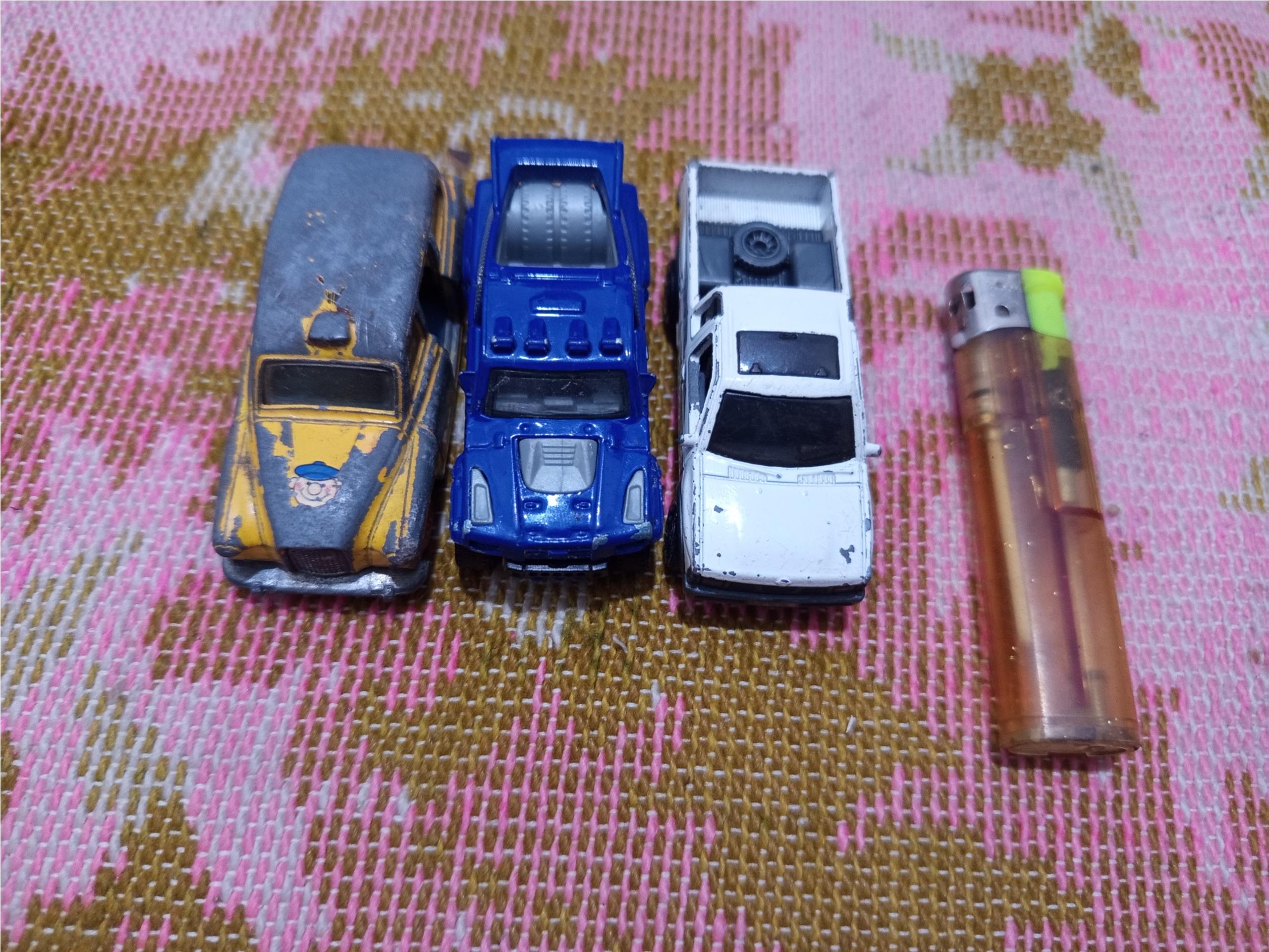 سه عدد ماشین فلزی matchbox