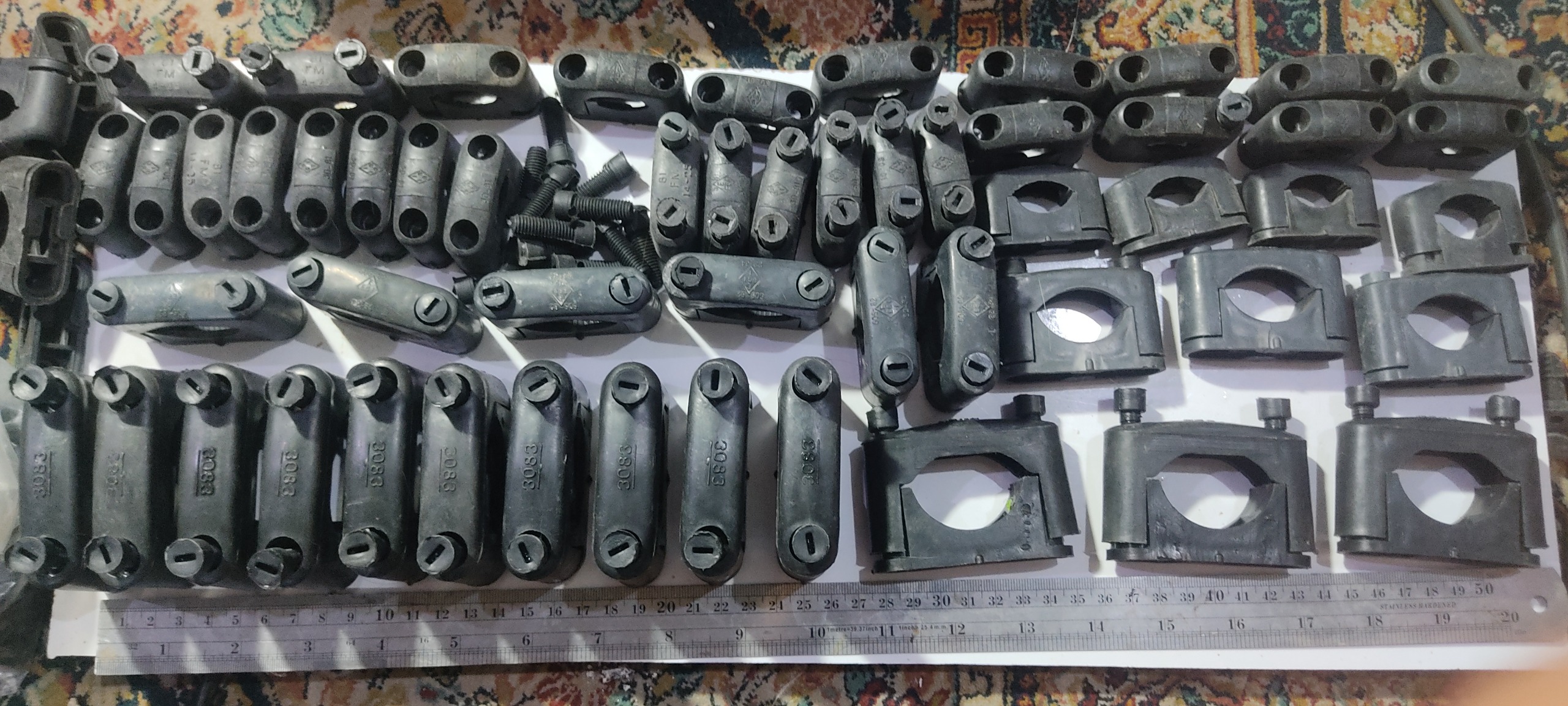 سه مدل بست کابل سایز بزرگ