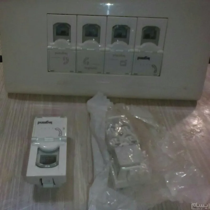 پریز تلفن باریک لگراند اصل فرانسه 78730