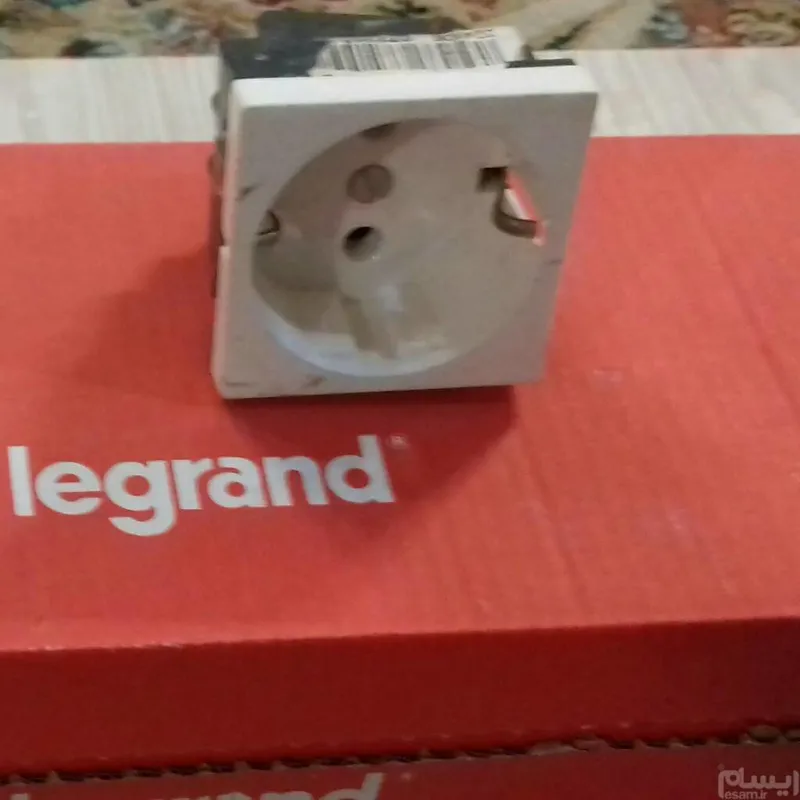 پریز برق سفیدرنگ مدل موزاییک لگراند فرانسه