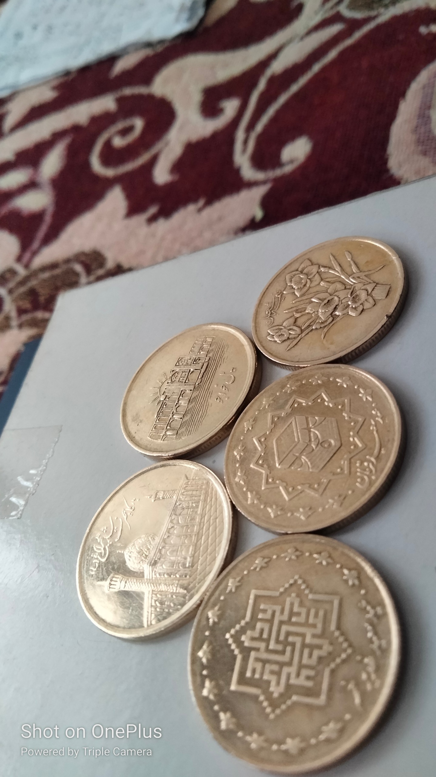 سری کامل1000ریال کمیاب توضیحات داره