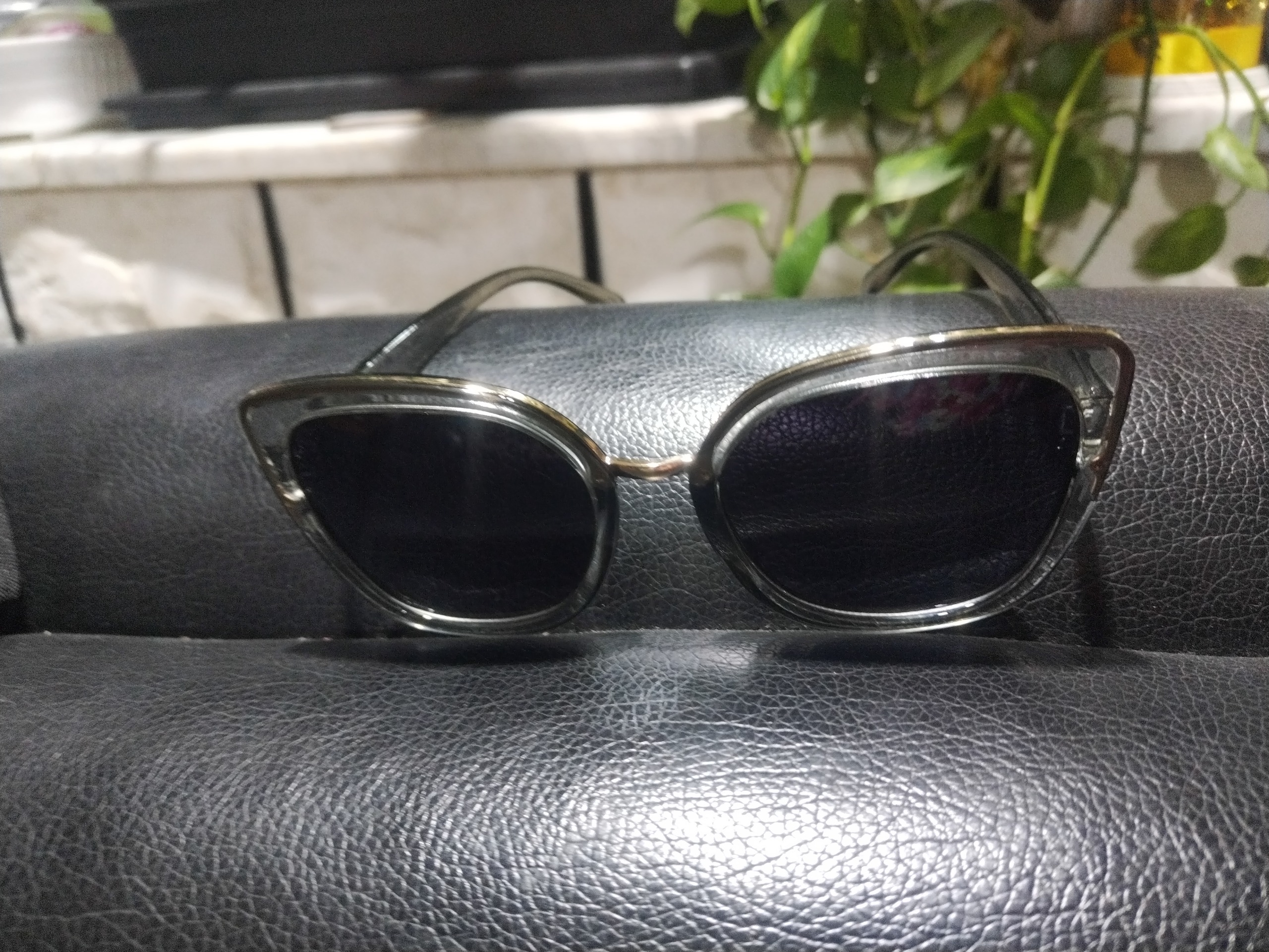 عینک زنانه اصل