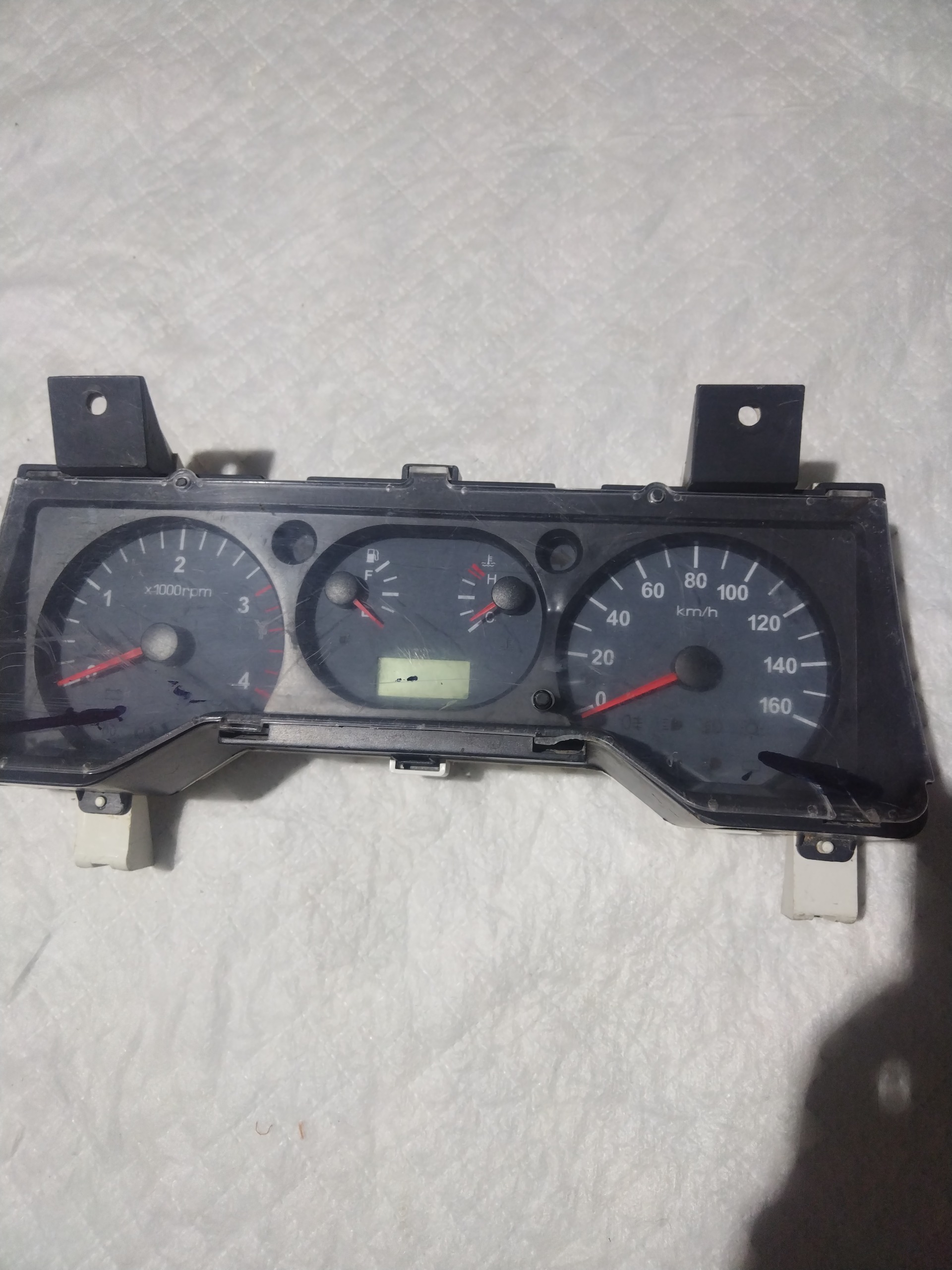 کیلومتر نیسان مدل بالا با توضیحات