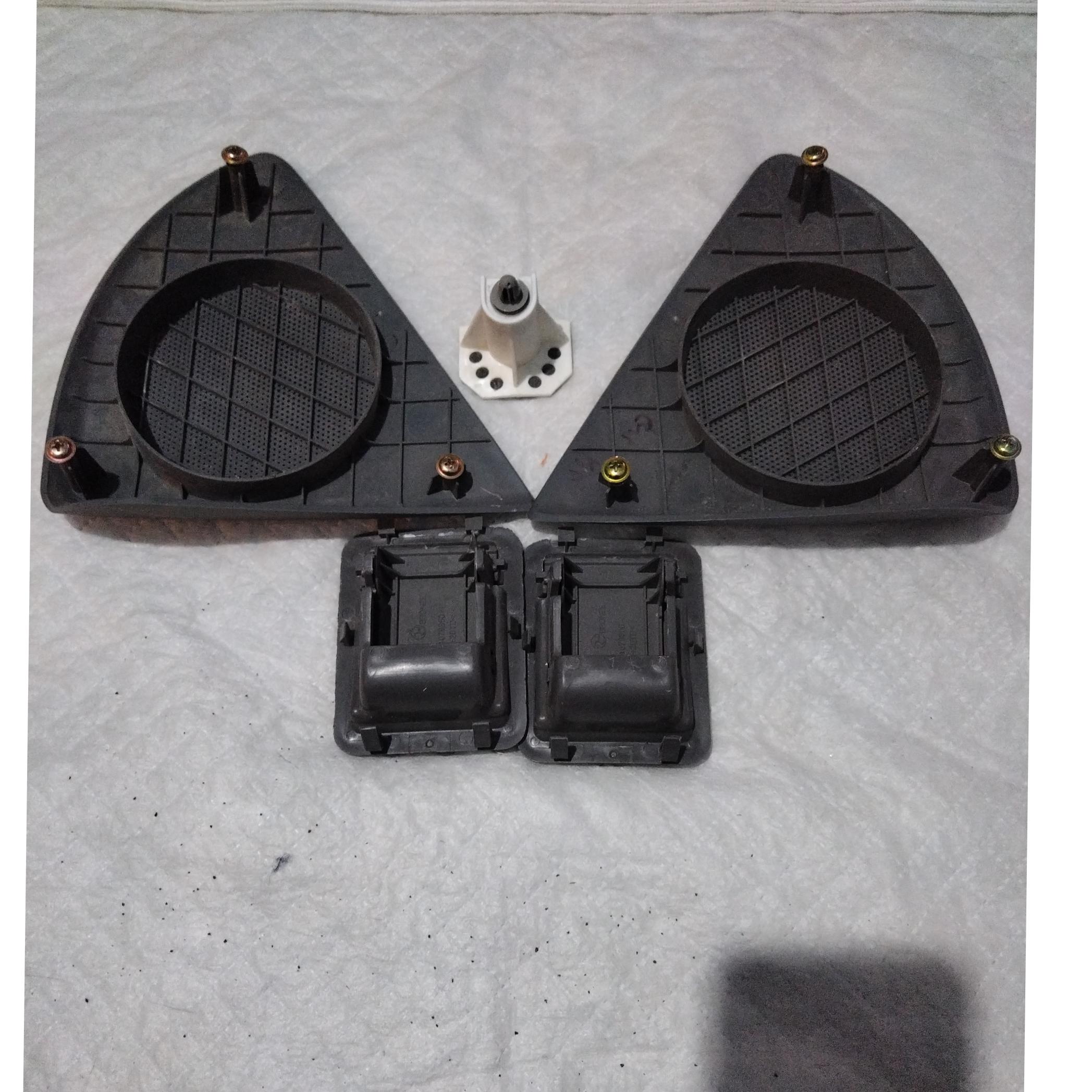 قاب اسپیکر و لوازم تاقچه تیبل اصلی