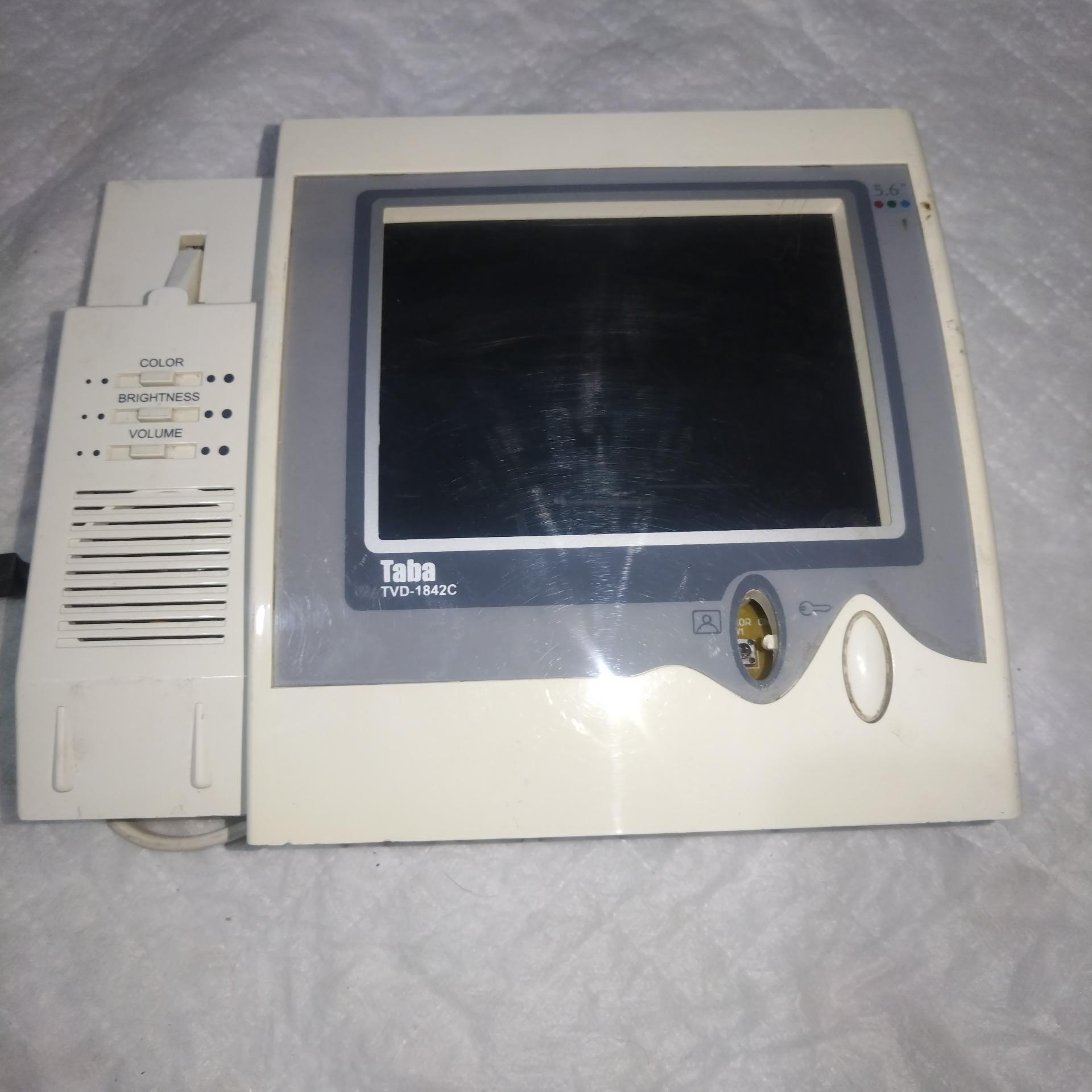 آیفون تصویری تابا رنگی توضیحات