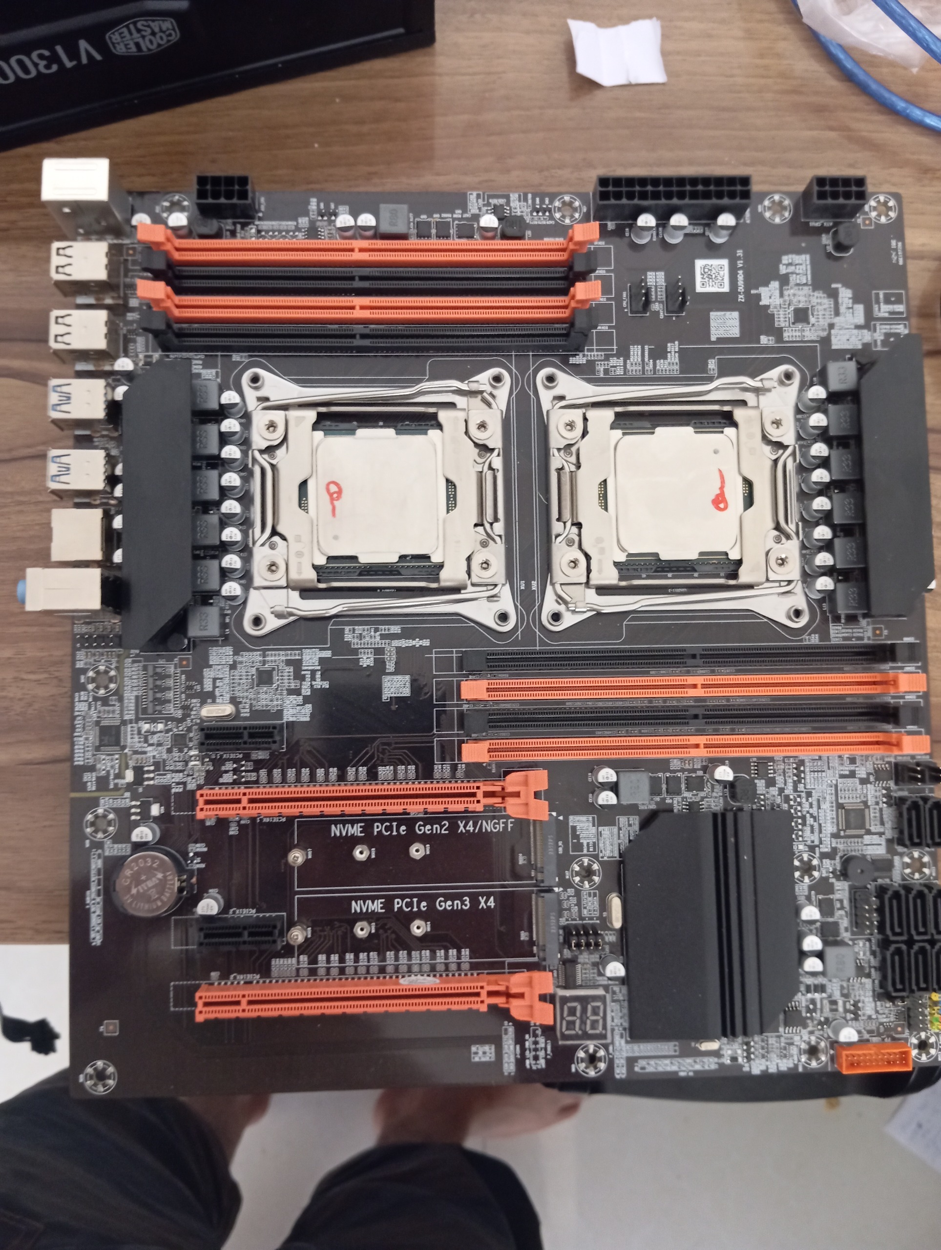X99 duall xeon 2680 v4