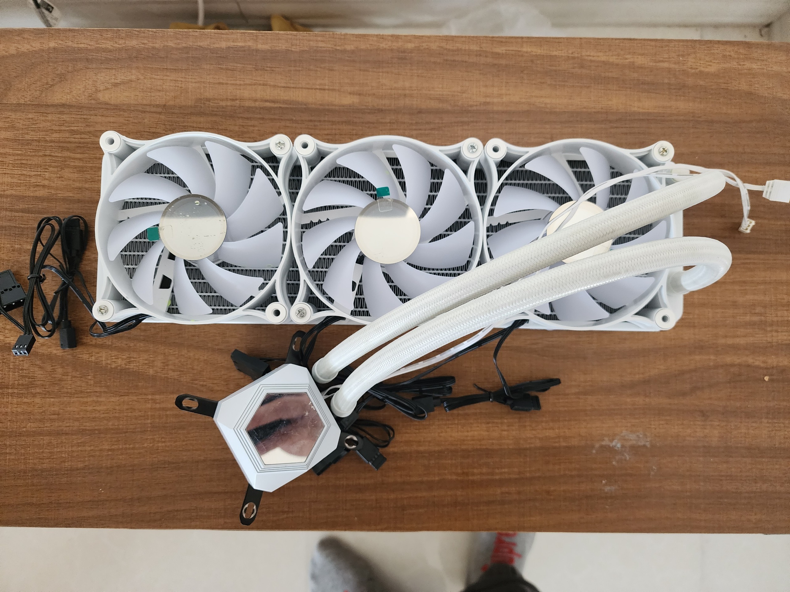 silverstone  pf 360 w