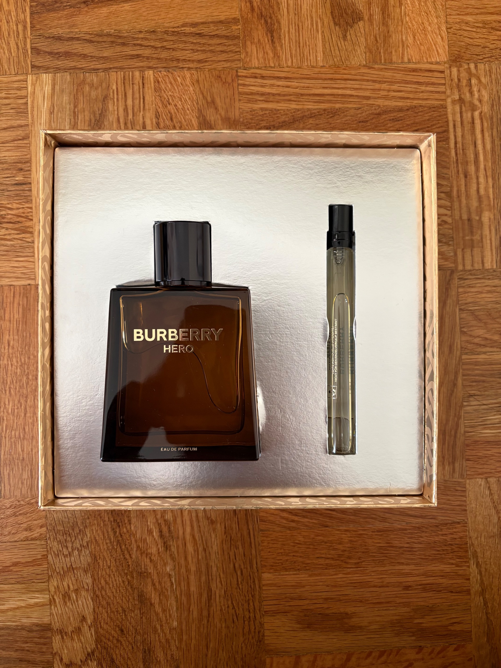 عطر Burberry Hero حجم 100 میل