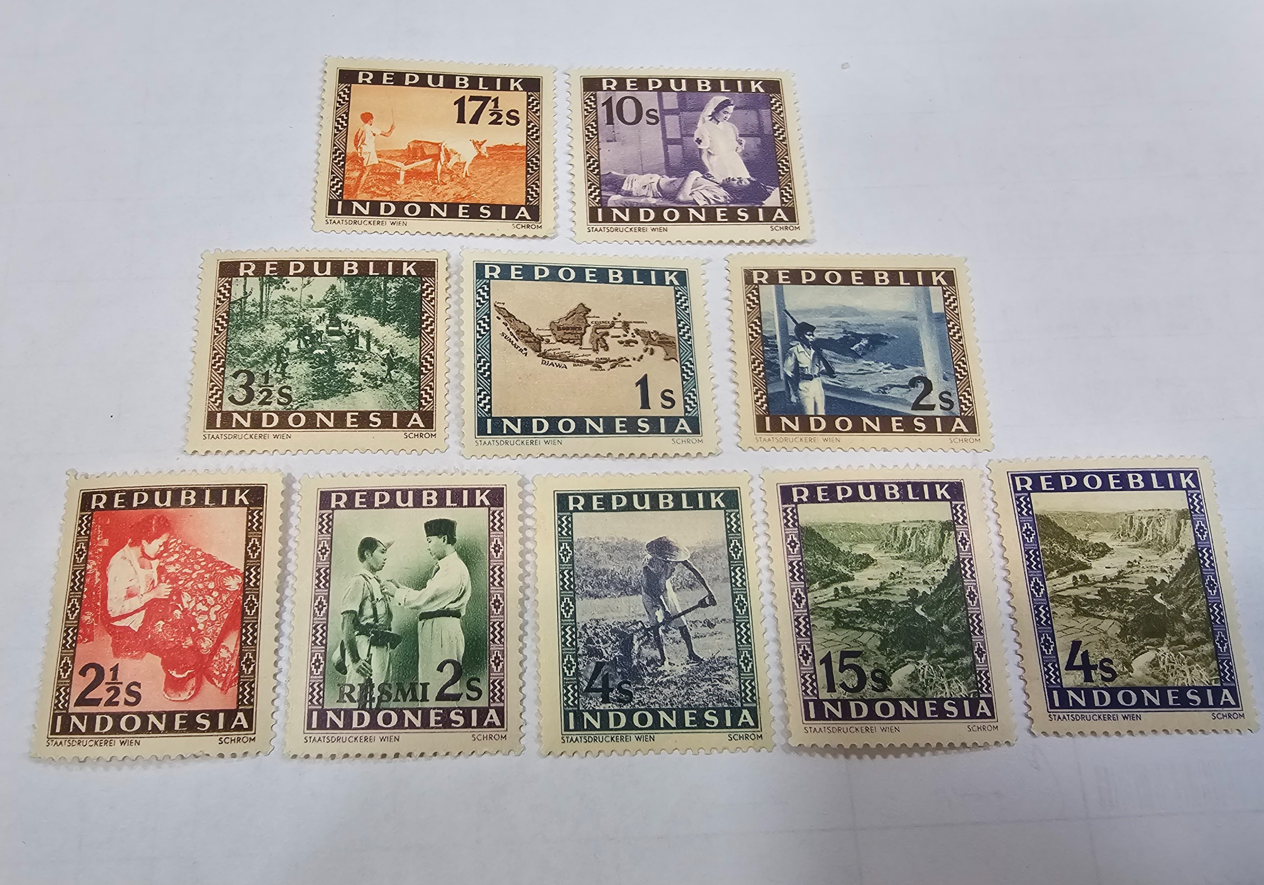 تمبر کلاسیک اندونزی 1945 چسبدار