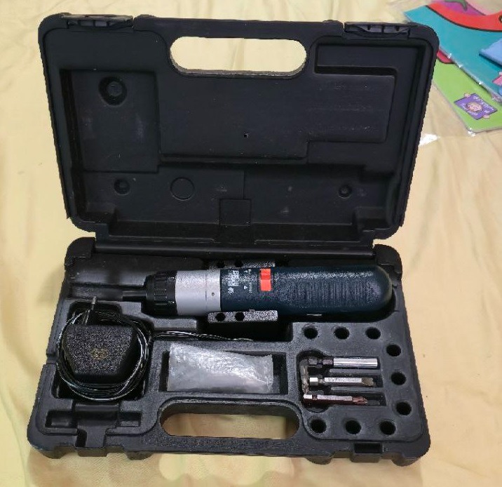 پیچ گوشتی شارژی بلک اند دیکر KC9019K