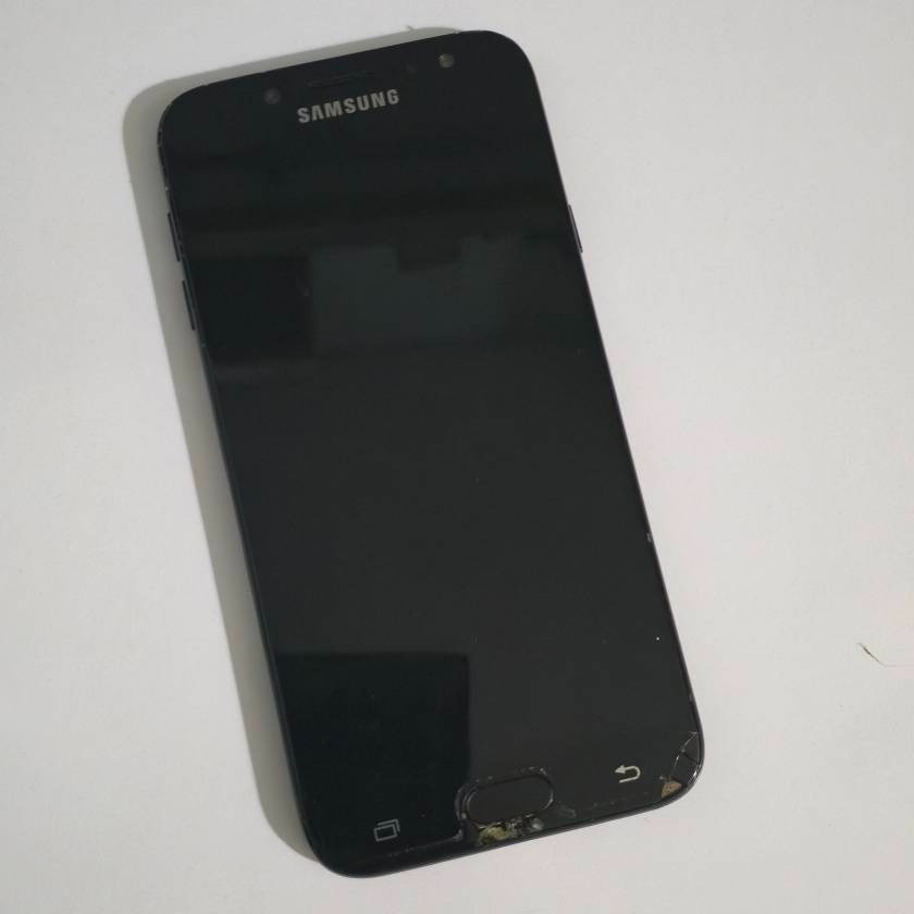 سامسونگ Galaxy J7 Pro ( نیاز به تعمییر دارد )