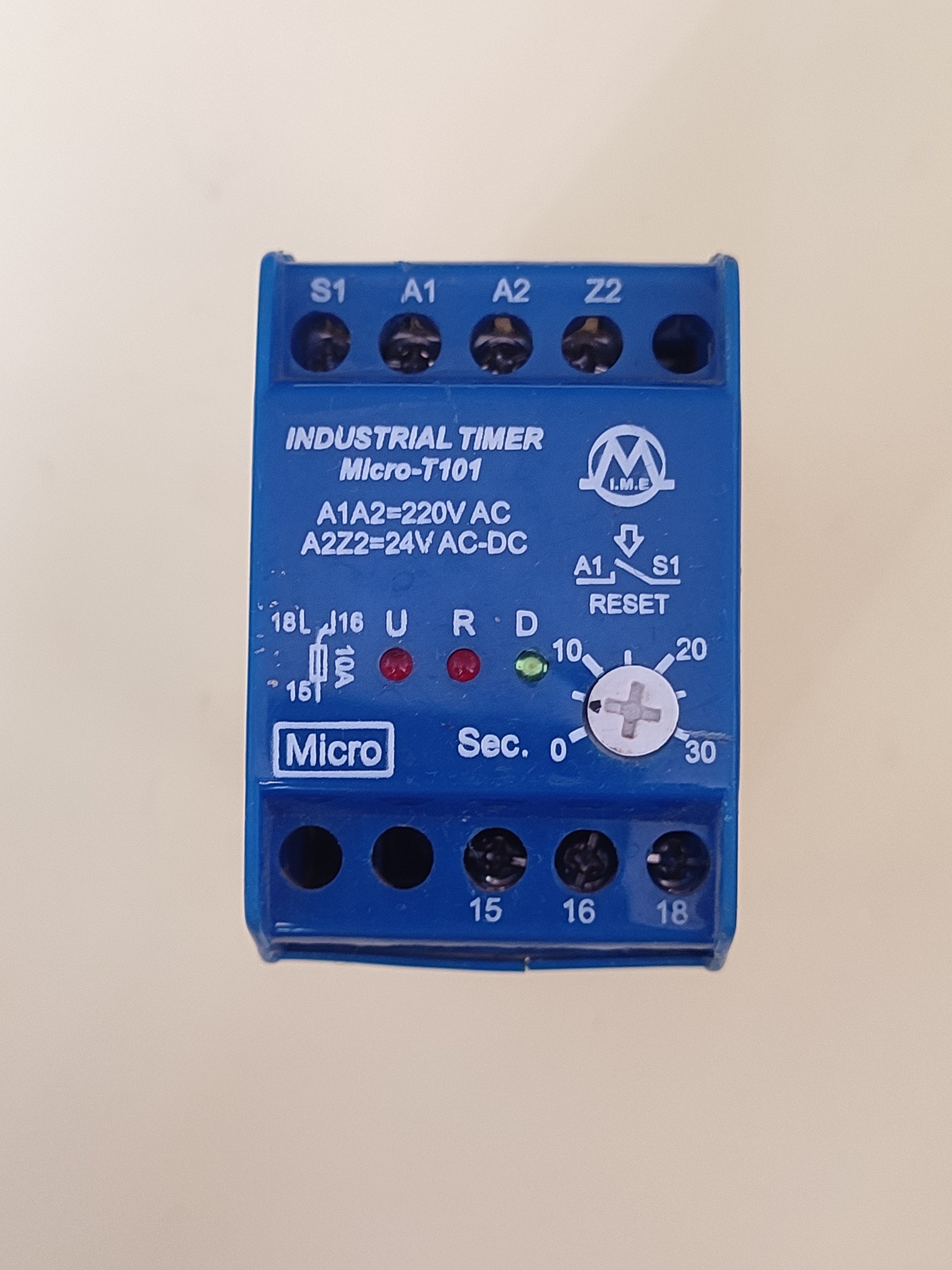 رله کنترل فاز ( تایمر ) بدون نول میکرو Micro t101