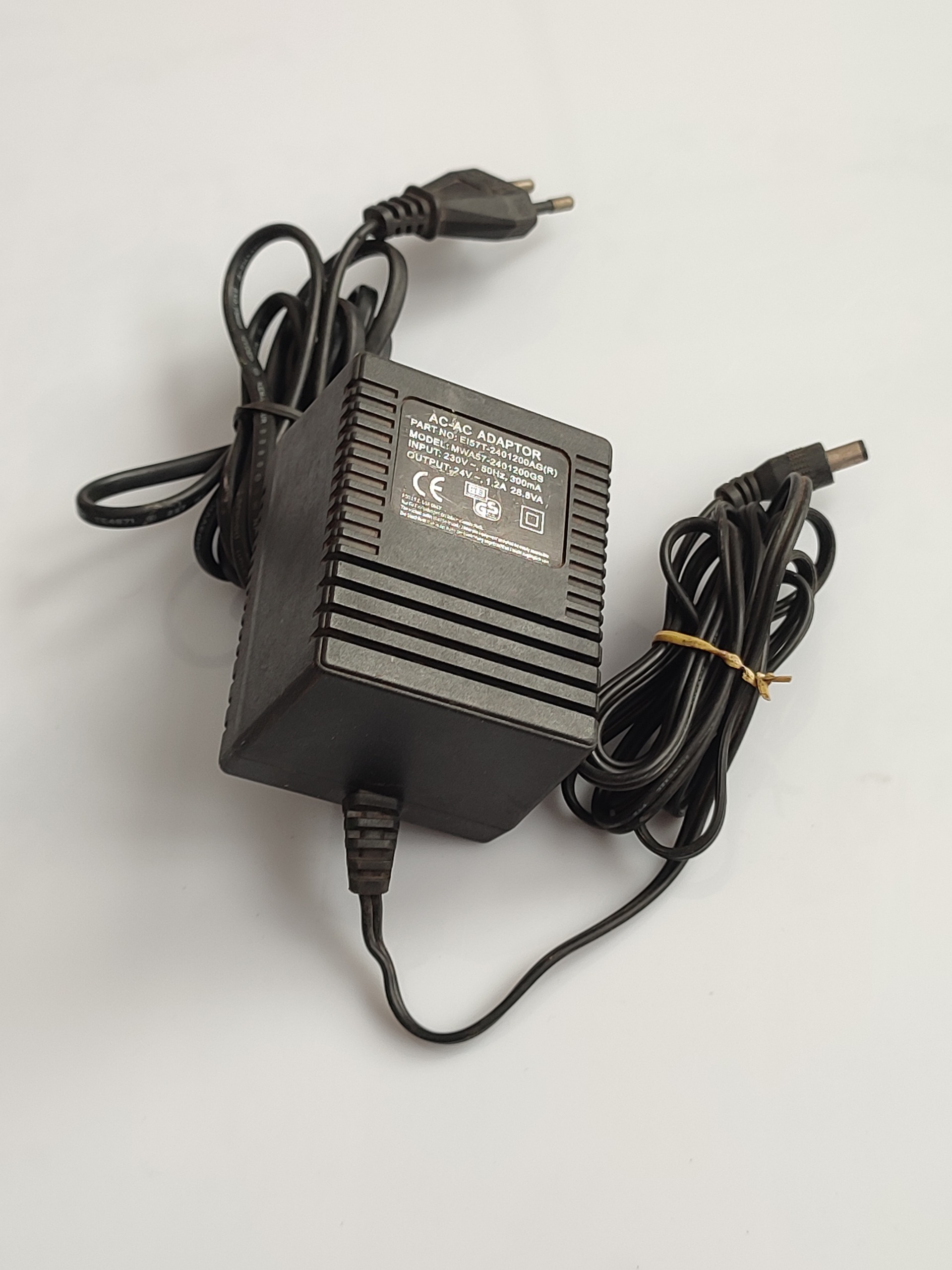 آداپتور 220 AC به 24 AC