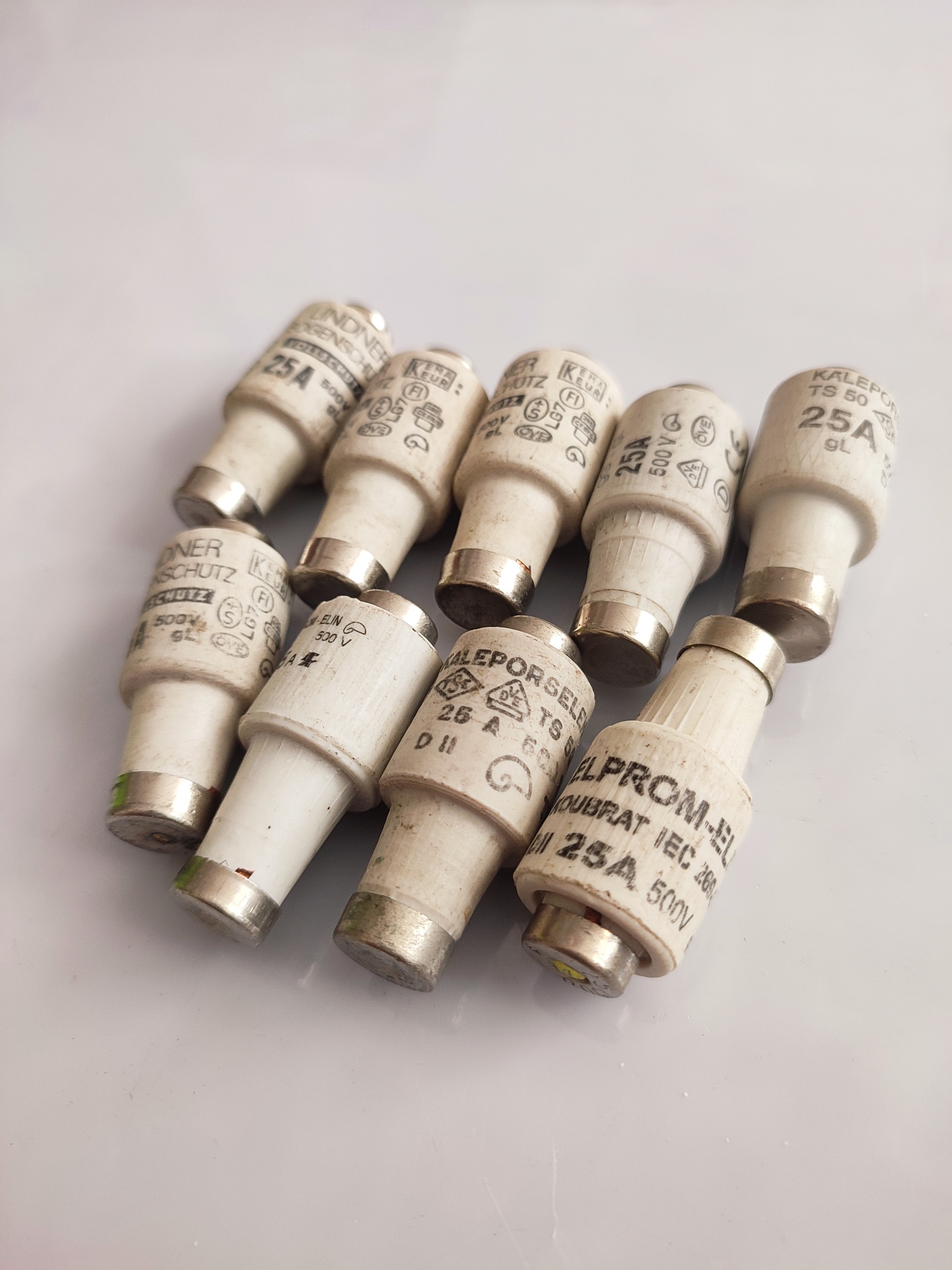 پک 9 تایی فیوز 25 آمپر