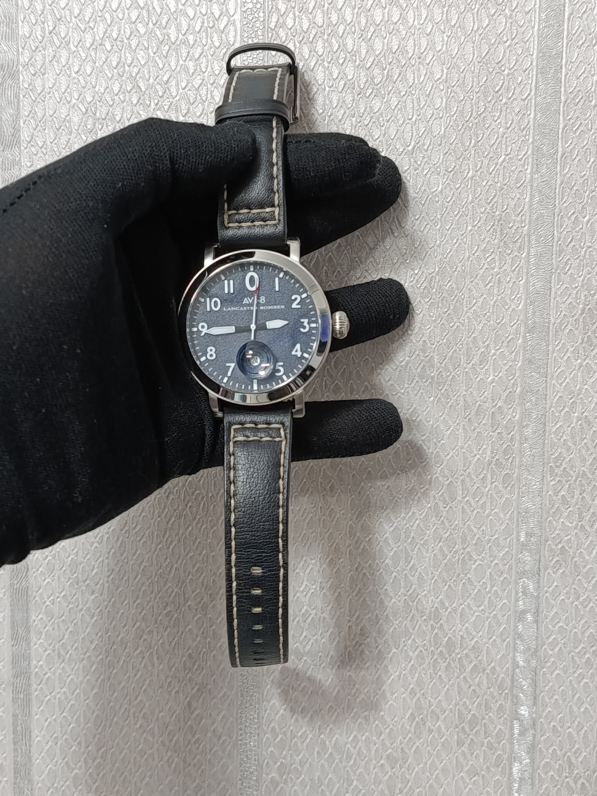 ساعت مچی مردانه ای وی ایت مدل AV-4020-03