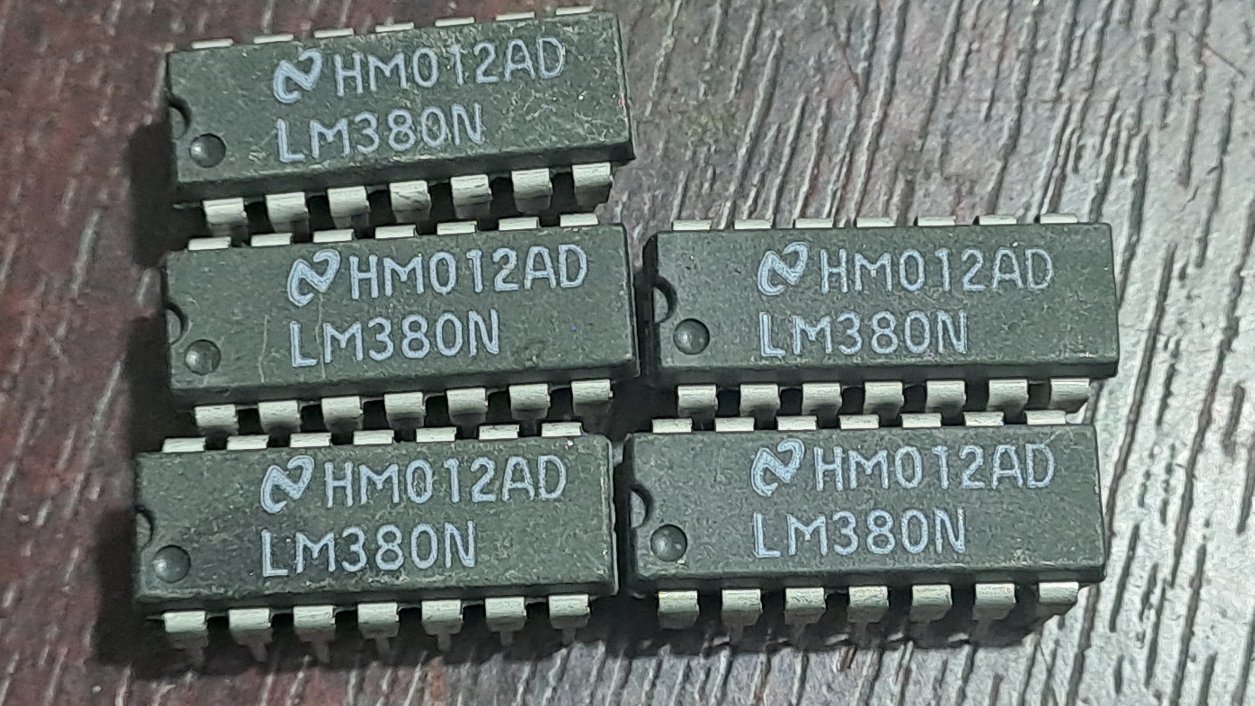 آی سی LM380 آمپلی فایر قدیمی اصل