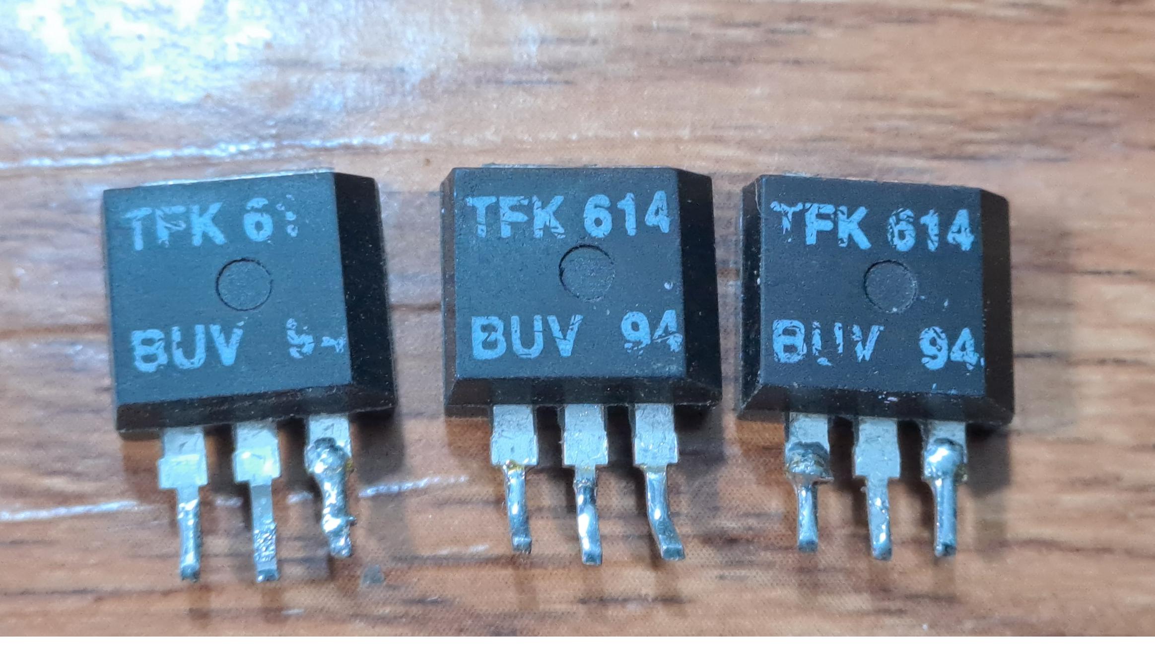 ترانزیستور BUV94 TFK614 قیمت 3 عدد