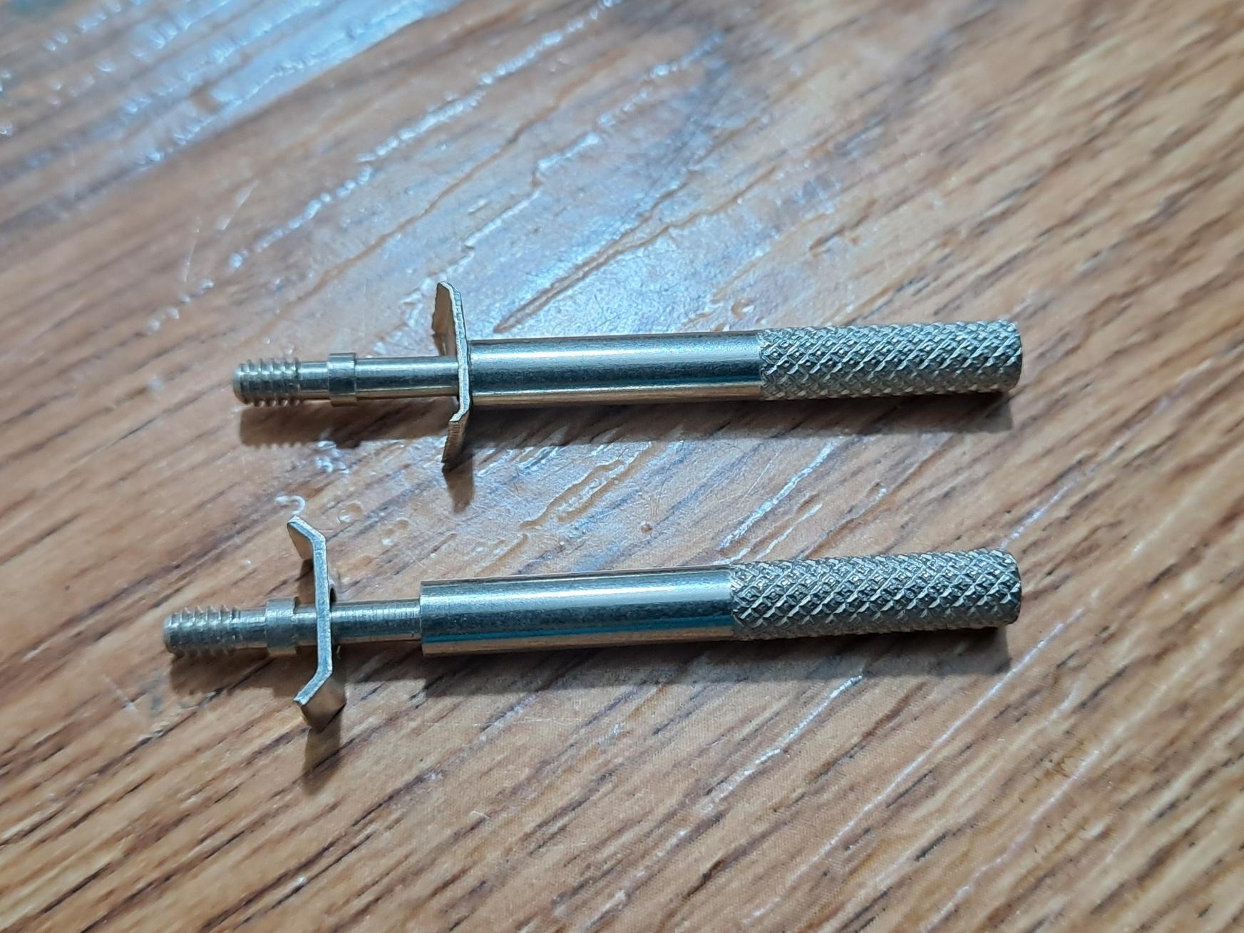 پیچ بلند برای کانکتور سری D طبق عکس