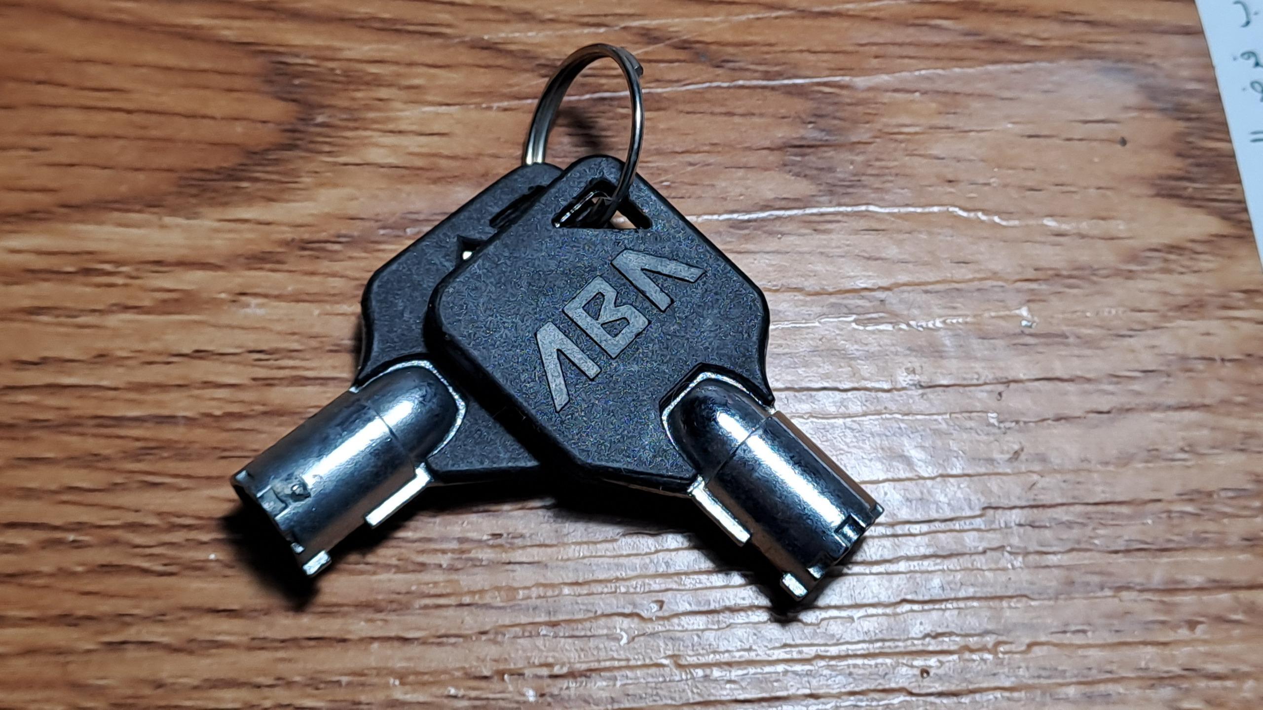 کلید قدیمی قفل کردن کامپیوتر قیمت 2 عدد