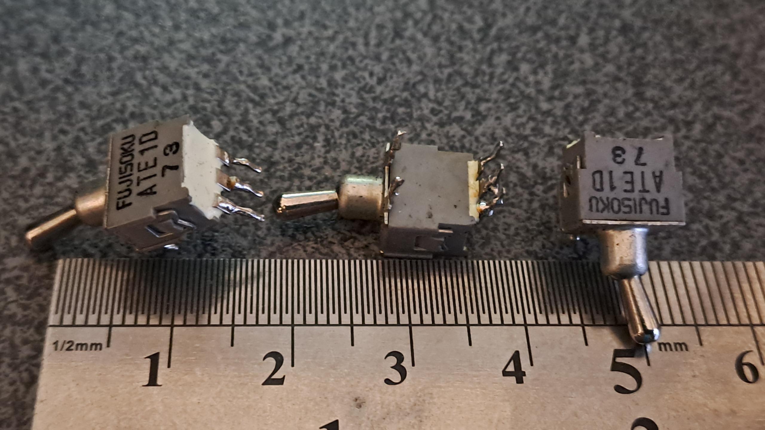 کلید الاکلنگی 2 حالته 3 پین رایت FUJISOKU ATE1D