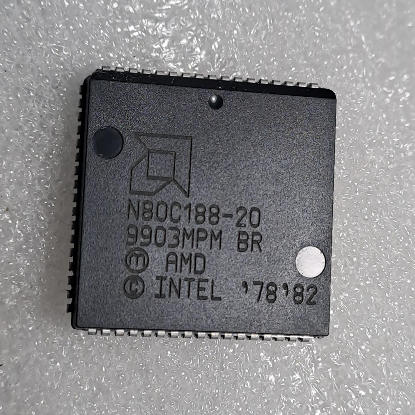 آی سی CPU 80C188