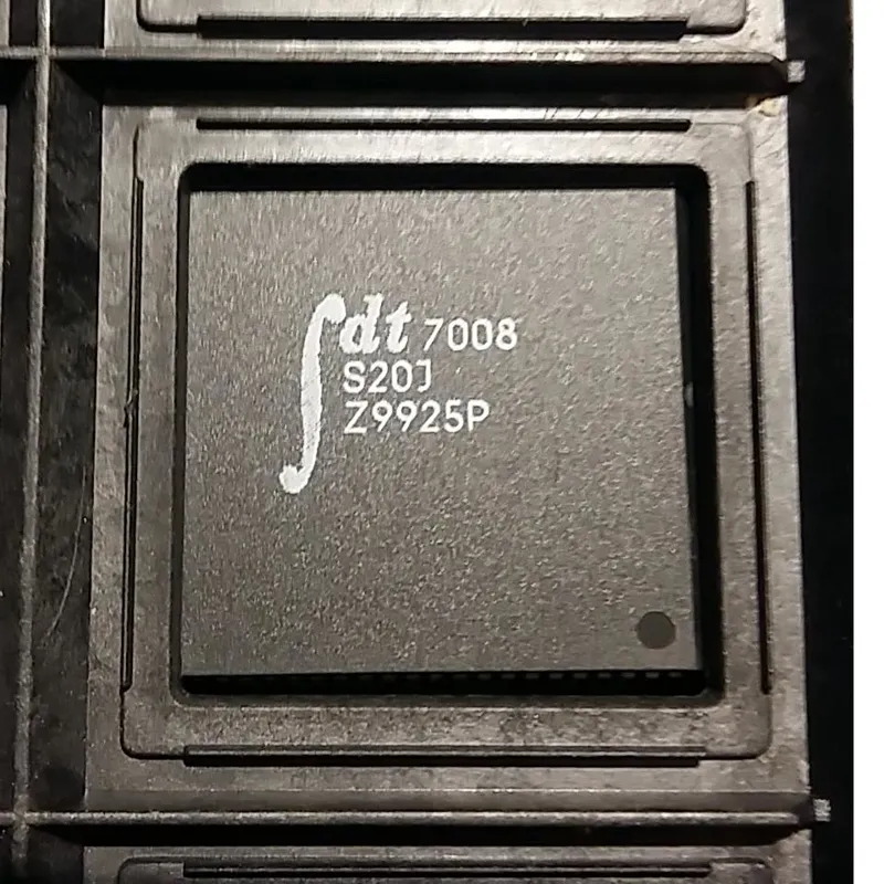 آی سی حافظه دو طرفهCOMMON MEMORY 64K RAM IDT7008