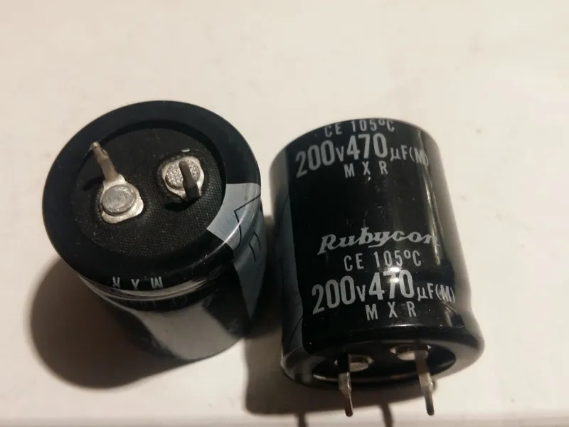 خازن 470MF ( 470UF ) 200V RUBYCON