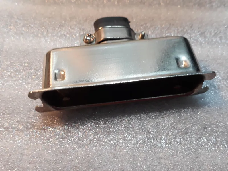 هود یا کاور کانکتور 50 پین فلزی