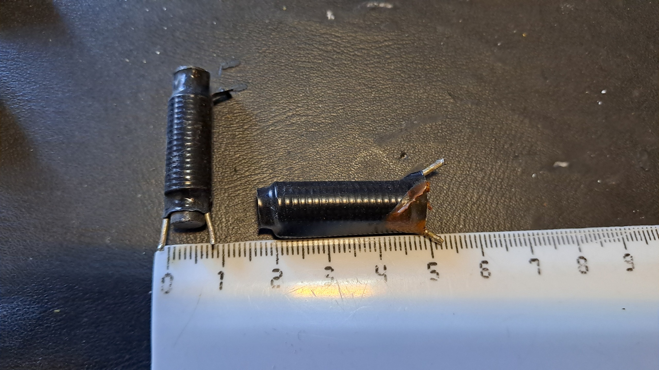 لاین فیلتر یا نویزگیر برق مدارات