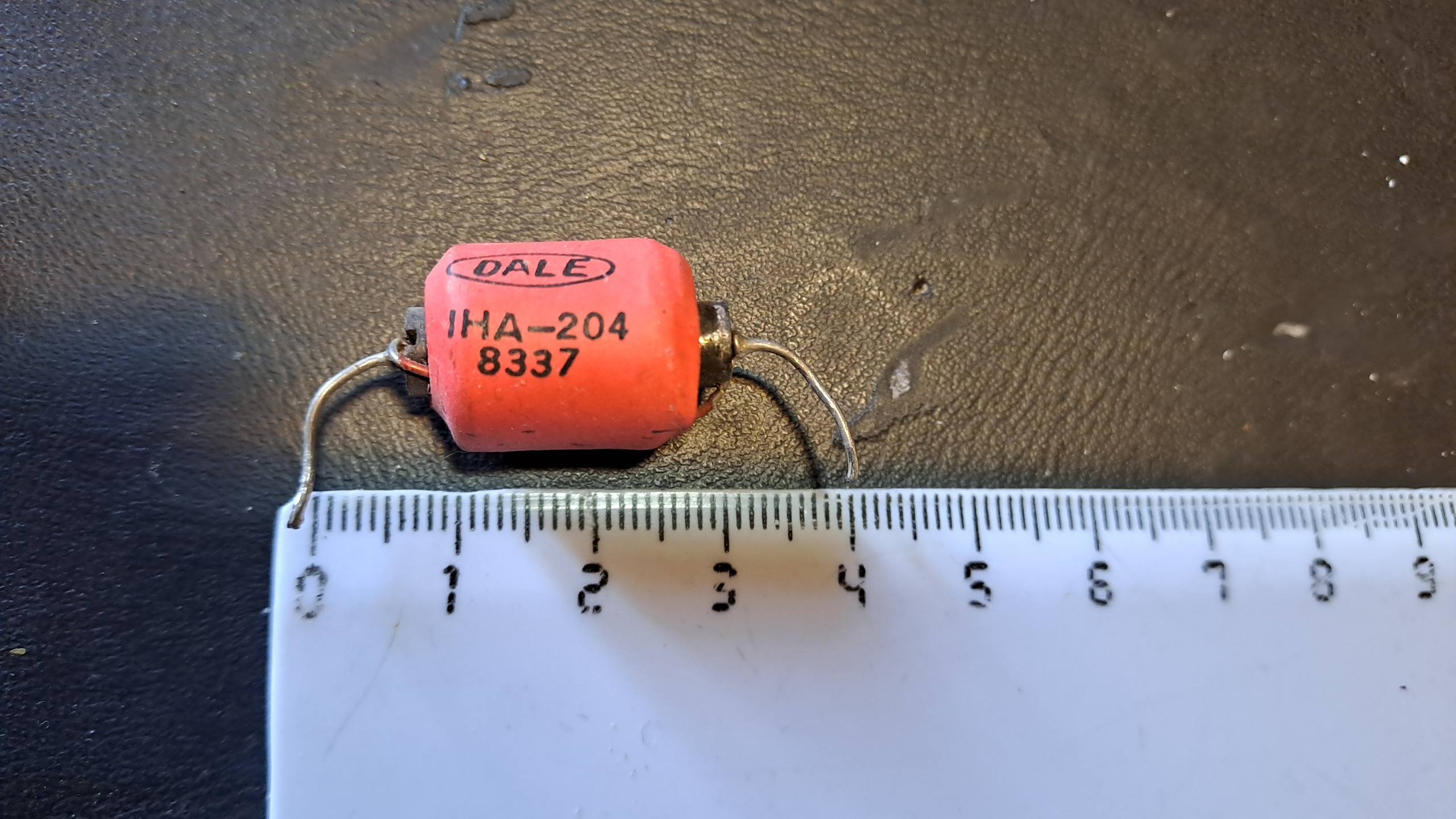 لاین فیلتر یا نویزگیر برق مدارات