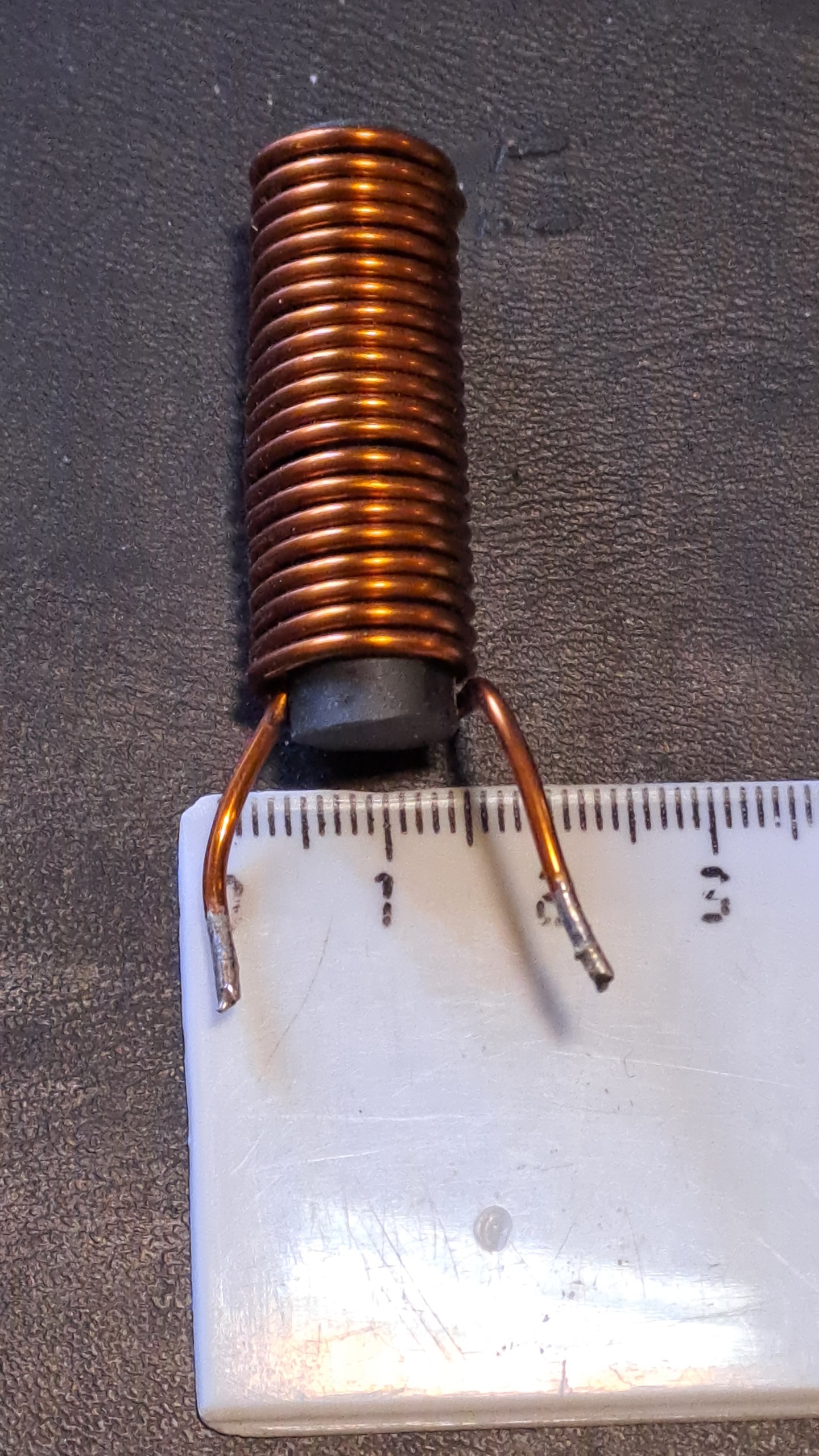 لاین فیلتر نویزگیر برق مدارات