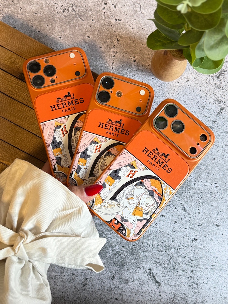 قاب گوشی HERMES LENS