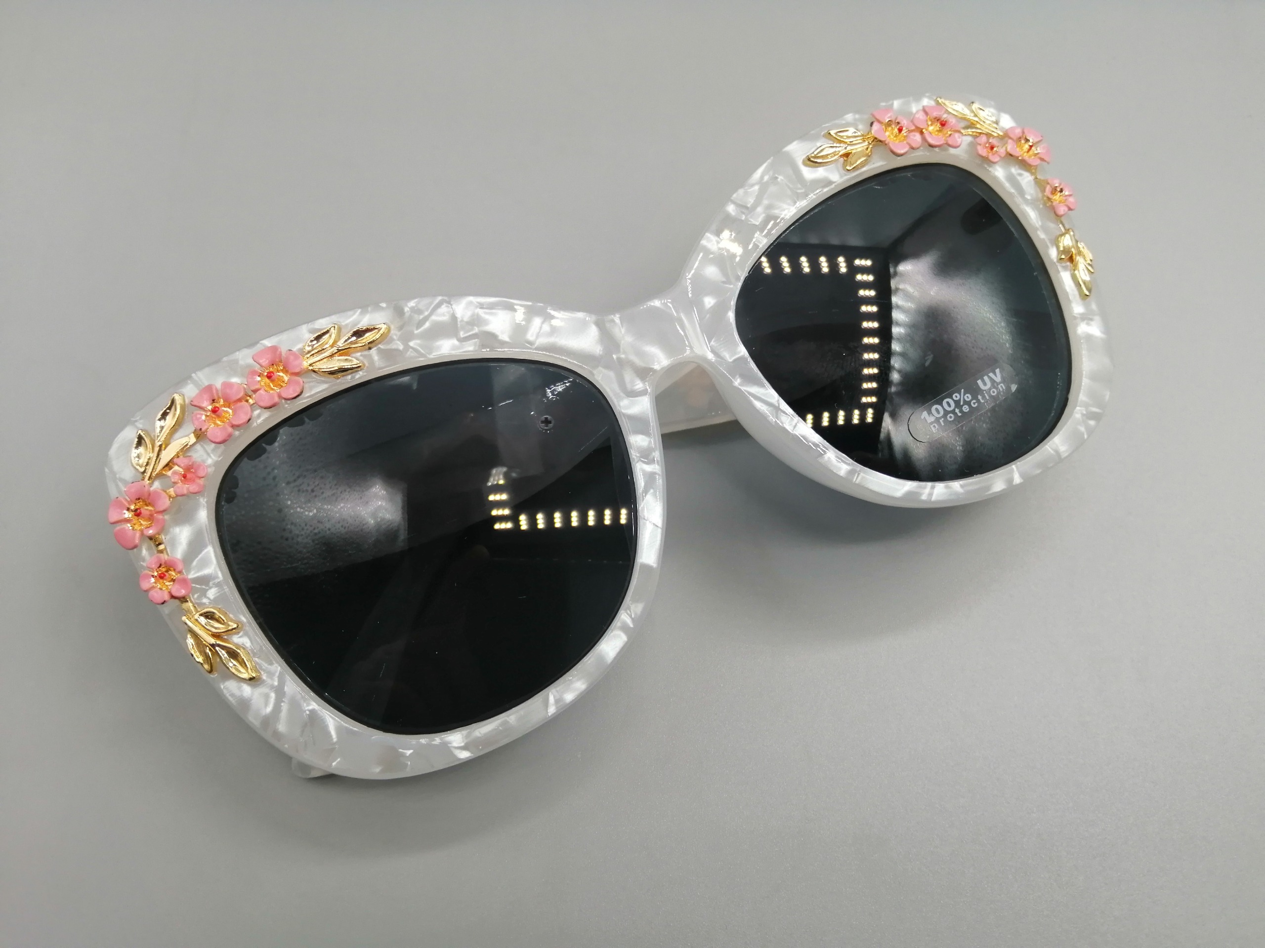 عینک آفتابی زنانه